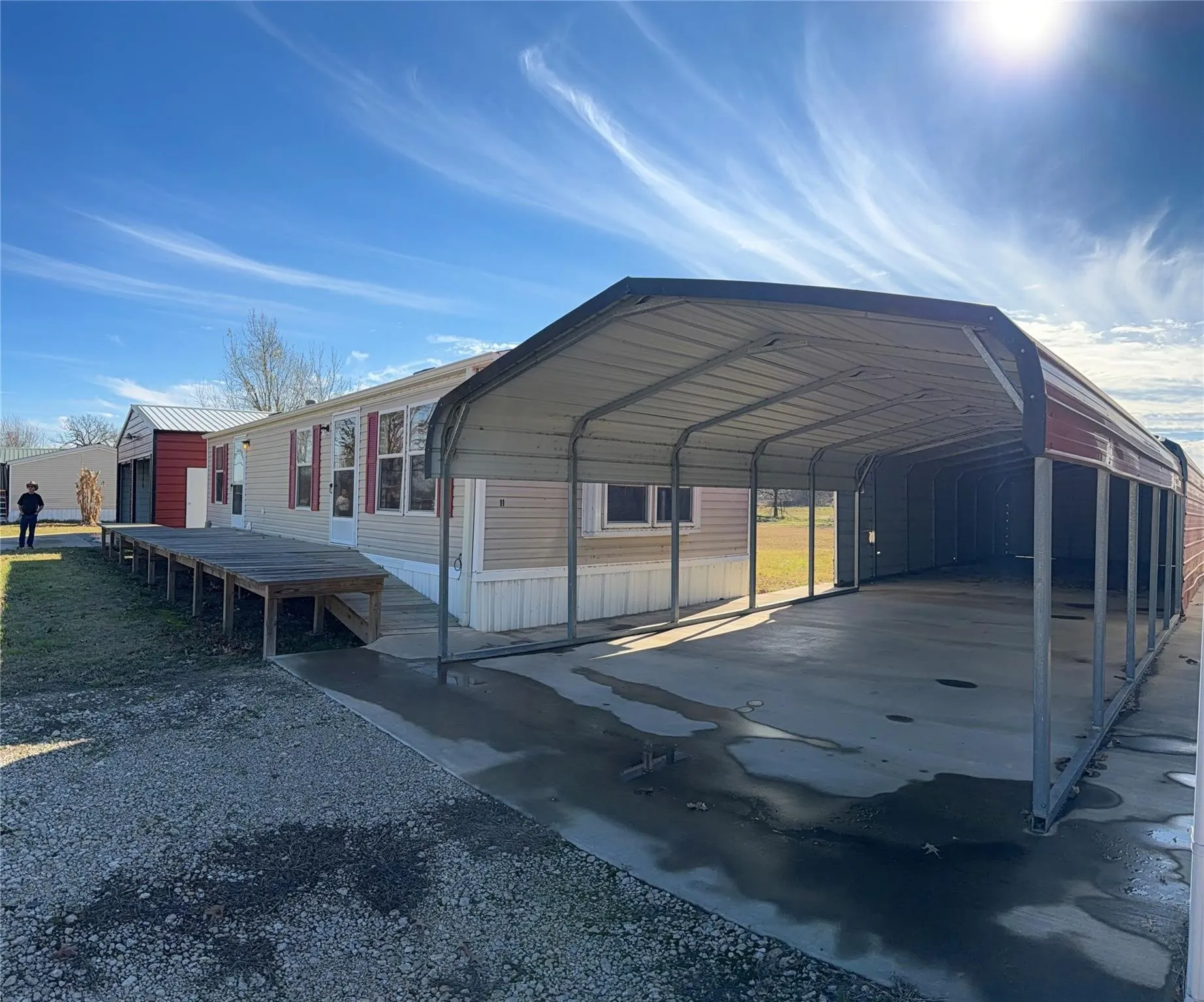 Mobile Home For Sale in Wood County , 745 County Road 1895, Yantis, Texas 75497, 1 Bedroom, 1 Bathroom, 2 Garage spaces, 640 Sqft, built in 2002, mls#21316271, Real Estate Agent in Yantis, Homes For Sale in Wood county, Homes For Sale in Yantis, Realtor in Yantis Texas, Real Estate Brokerage Independent Realty Texas, Luminita Cordes Realtor
