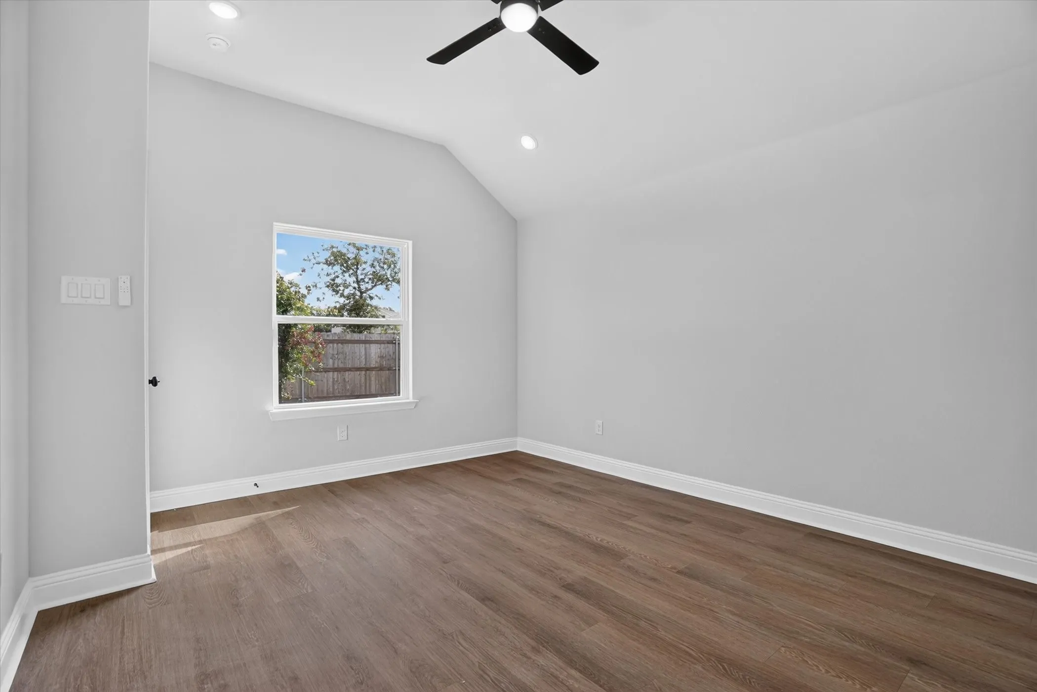 Single Family Residence For Sale in Hood County , 452 Peace Lily Way, Tolar, Texas 76476, 4 Bedroom, 2 Bathroom, 2 Garage spaces, 1,776 Sqft, built in 2026, mls#21314163, Real Estate Agent in Tolar, Homes For Sale in Hood county, Homes For Sale in Tolar, Realtor in Tolar Texas, Real Estate Brokerage Independent Realty Texas, Luminita Cordes Realtor