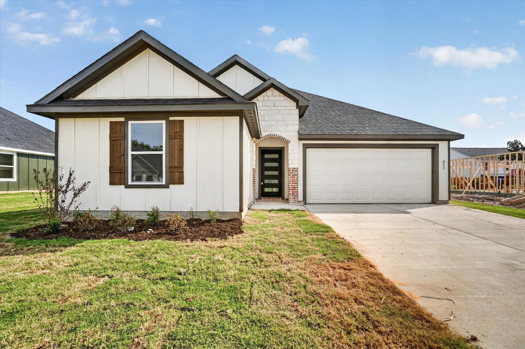 Single Family Residence For Sale in Hood County , 452 Peace Lily Way, Tolar, Texas 76476, 4 Bedroom, 2 Bathroom, 2 Garage spaces, 1,776 Sqft, built in 2026, mls#21314163, Real Estate Agent in Tolar, Homes For Sale in Hood county, Homes For Sale in Tolar, Realtor in Tolar Texas, Real Estate Brokerage Independent Realty Texas, Luminita Cordes Realtor