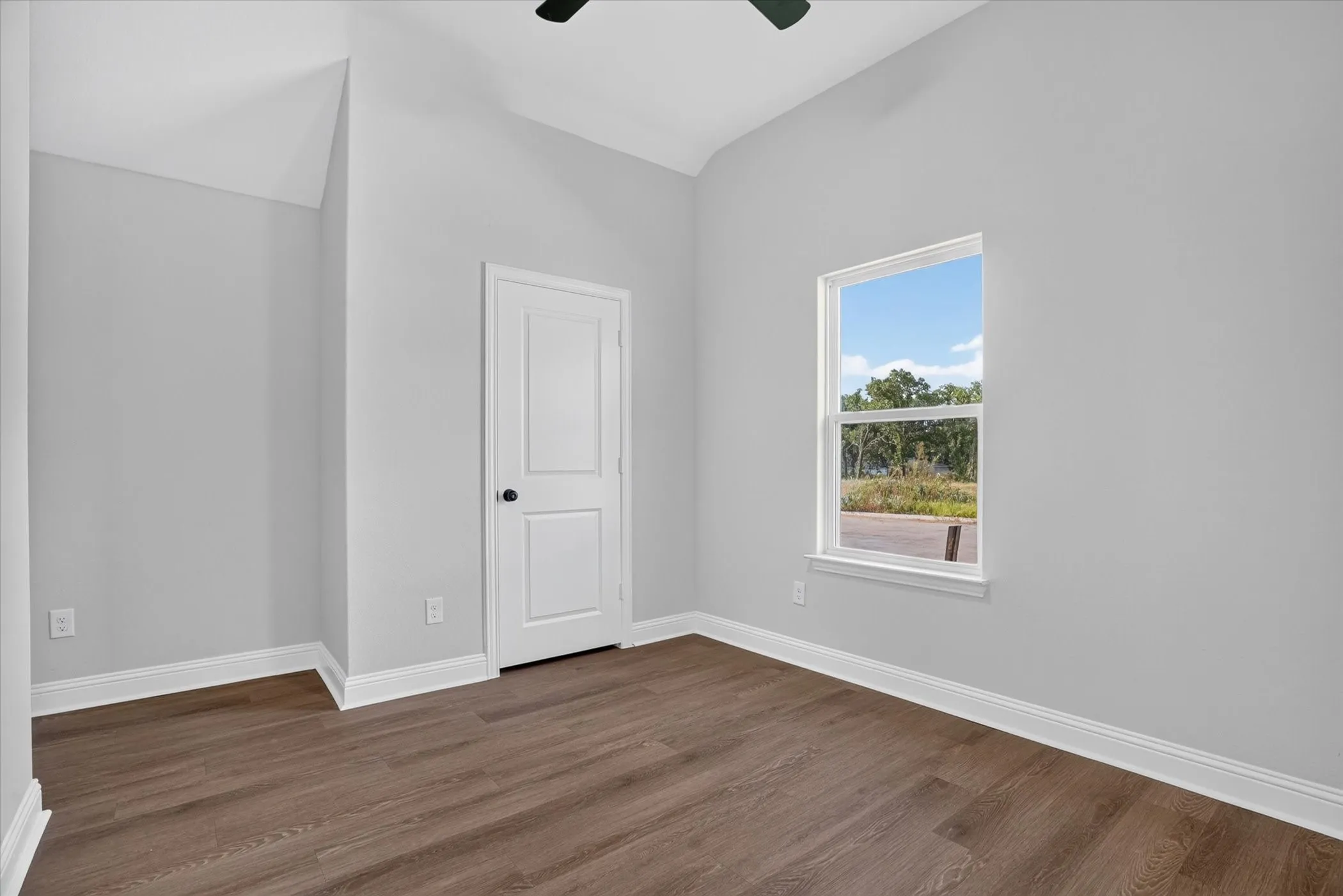 Single Family Residence For Sale in Hood County , 452 Peace Lily Way, Tolar, Texas 76476, 4 Bedroom, 2 Bathroom, 2 Garage spaces, 1,776 Sqft, built in 2026, mls#21314163, Real Estate Agent in Tolar, Homes For Sale in Hood county, Homes For Sale in Tolar, Realtor in Tolar Texas, Real Estate Brokerage Independent Realty Texas, Luminita Cordes Realtor