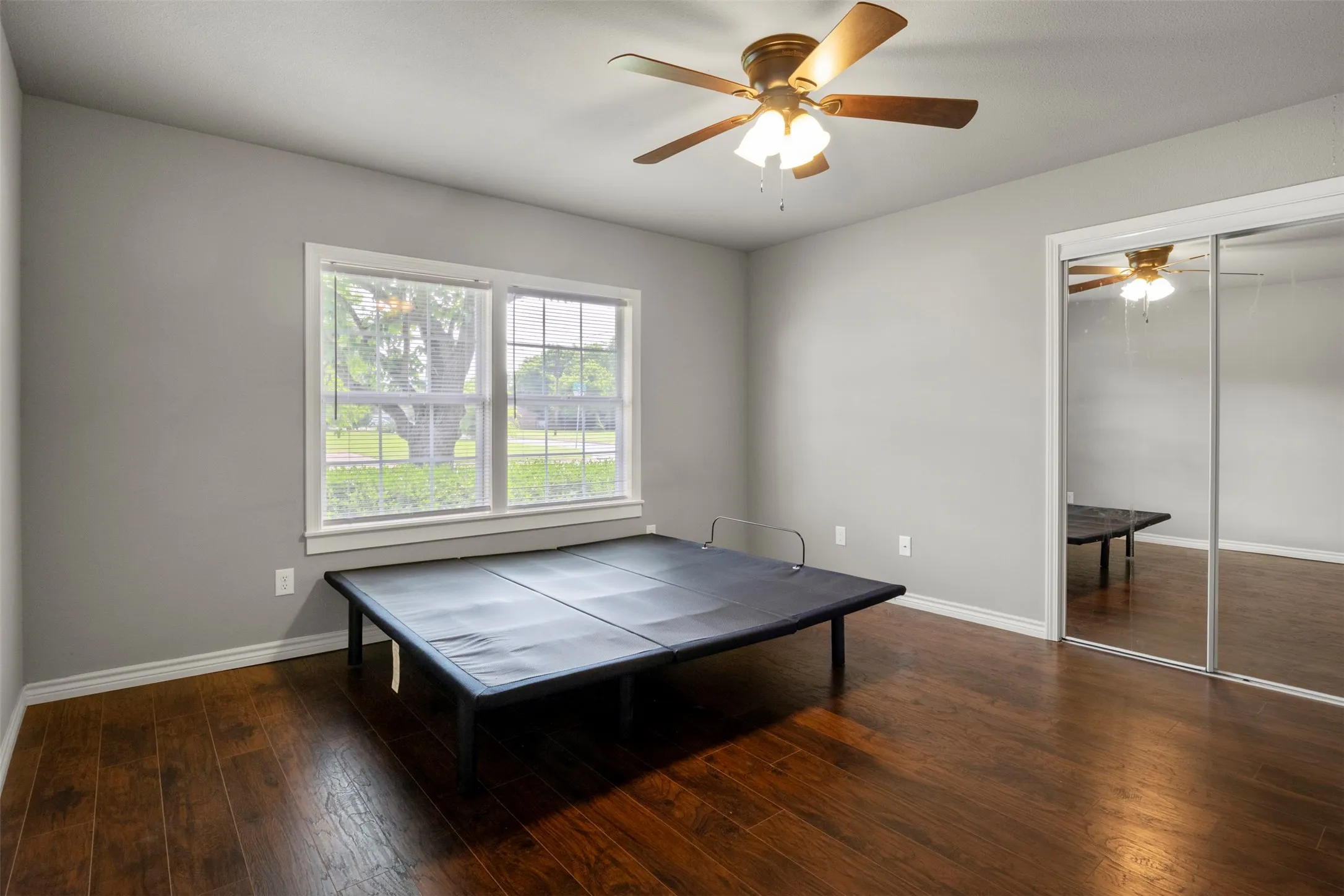 Single Family Residence For Sale in Grayson County , 1516 E Peyton, Sherman, Texas 75090, 3 Bedrooms, 1 Bathroom, 2 Garage spaces, 1,398 Sqft, built in 1955, Price $215,000, mls#21313049, Real Estate Agent in Sherman, Homes For Sale in Grayson county, Homes For Sale in Sherman, Realtor in Sherman Texas, Real Estate Brokerage Independent Realty Texas, Luminita Cordes Realtor