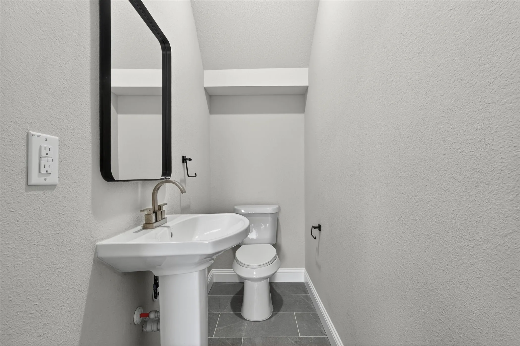 Townhouse For Sale in Dallas County , 806 Premier, Grand Prairie, Texas 75051, 4 Bedroom, 4 Bathroom, 2 Garage spaces, 2,474 Sqft, built in 2026, mls#21316310, Real Estate Agent in Grand Prairie, Homes For Sale in Dallas county, Homes For Sale in Grand Prairie, Realtor in Grand Prairie Texas, Real Estate Brokerage Independent Realty Texas, Luminita Cordes Realtor