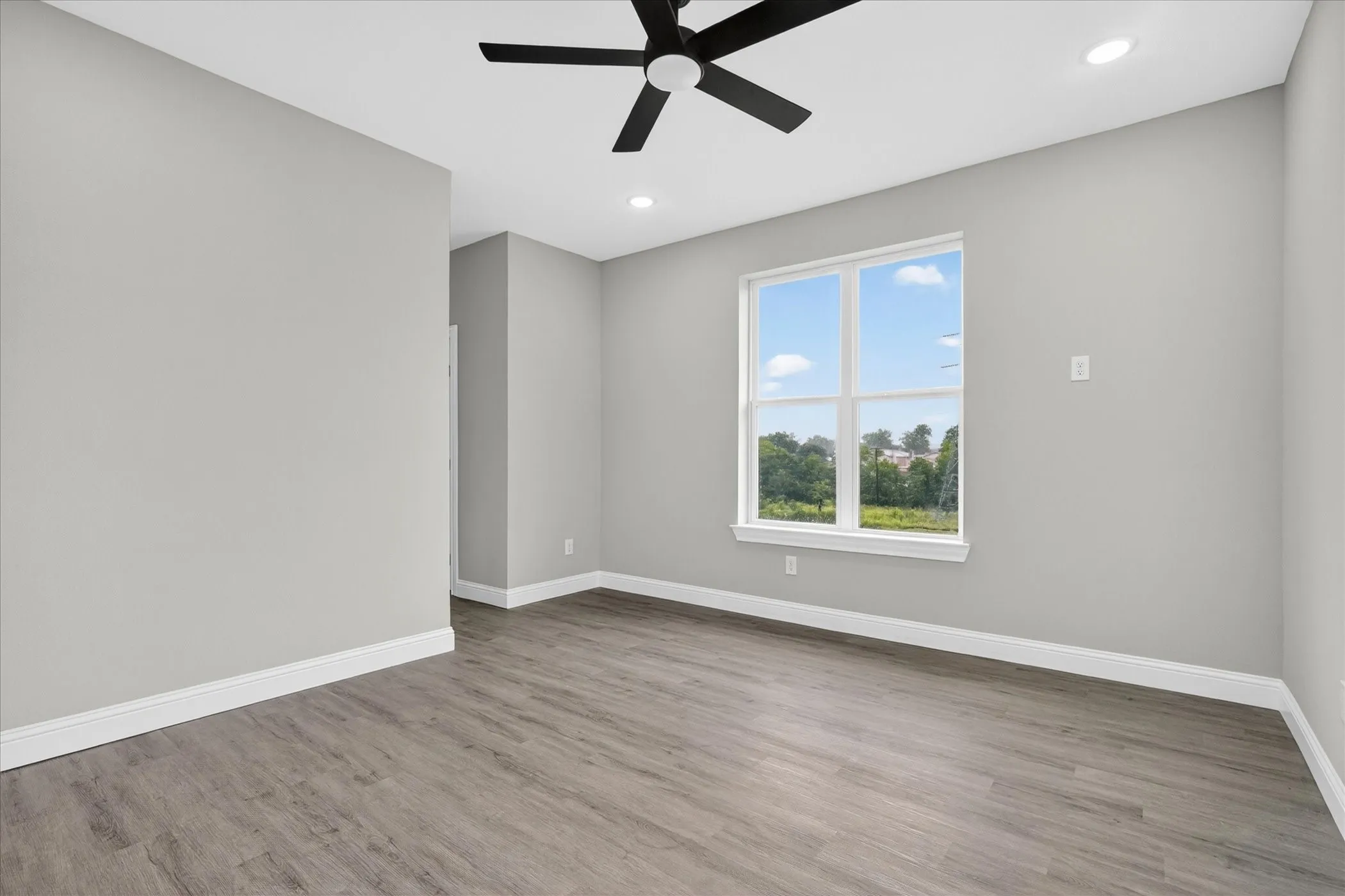Townhouse For Sale in Dallas County , 806 Premier, Grand Prairie, Texas 75051, 4 Bedroom, 4 Bathroom, 2 Garage spaces, 2,474 Sqft, built in 2026, mls#21316310, Real Estate Agent in Grand Prairie, Homes For Sale in Dallas county, Homes For Sale in Grand Prairie, Realtor in Grand Prairie Texas, Real Estate Brokerage Independent Realty Texas, Luminita Cordes Realtor
