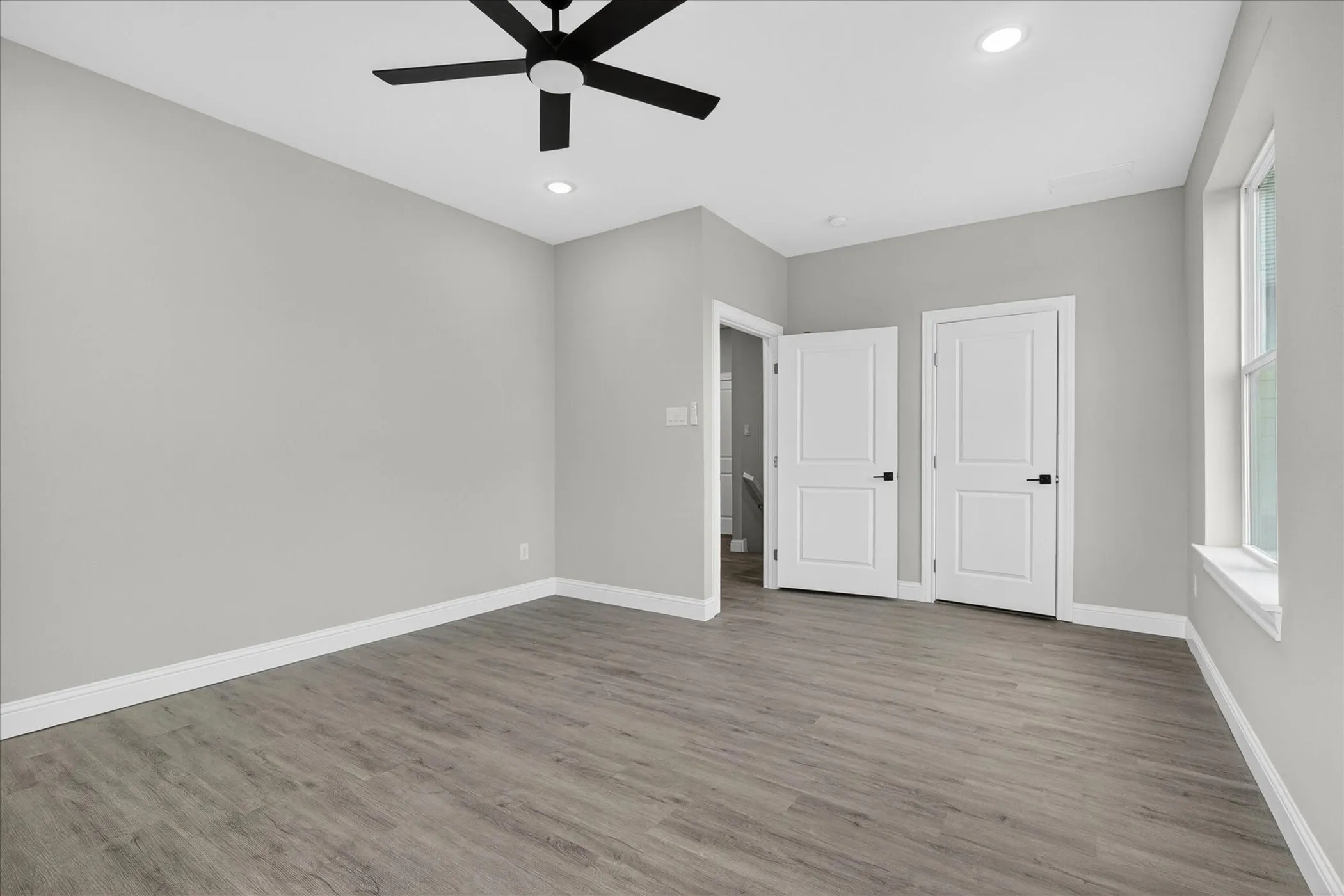 Townhouse For Sale in Dallas County , 806 Premier, Grand Prairie, Texas 75051, 4 Bedroom, 4 Bathroom, 2 Garage spaces, 2,474 Sqft, built in 2026, mls#21316310, Real Estate Agent in Grand Prairie, Homes For Sale in Dallas county, Homes For Sale in Grand Prairie, Realtor in Grand Prairie Texas, Real Estate Brokerage Independent Realty Texas, Luminita Cordes Realtor