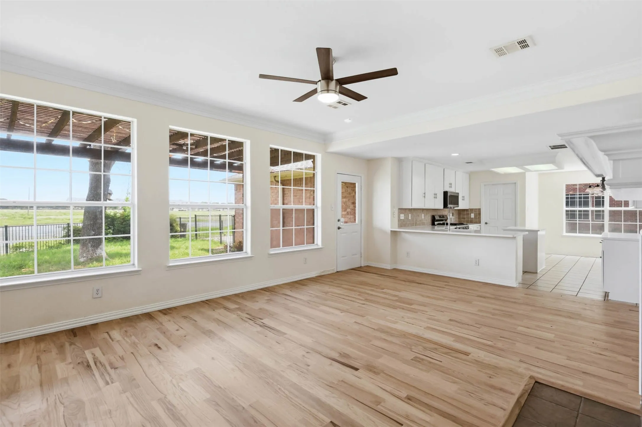 Single Family Residence For Sale in Dallas County , 1282 Bradford Drive, Coppell, Texas 75019, 4 Bedroom, 3 Bathroom, 2 Garage spaces, 2,437 Sqft, built in 1996, Price $629,000, mls#21291119, Real Estate Agent in Coppell, Homes For Sale in Dallas county, Homes For Sale in Coppell, Realtor in Coppell Texas, Real Estate Brokerage Independent Realty Texas, Luminita Cordes Realtor