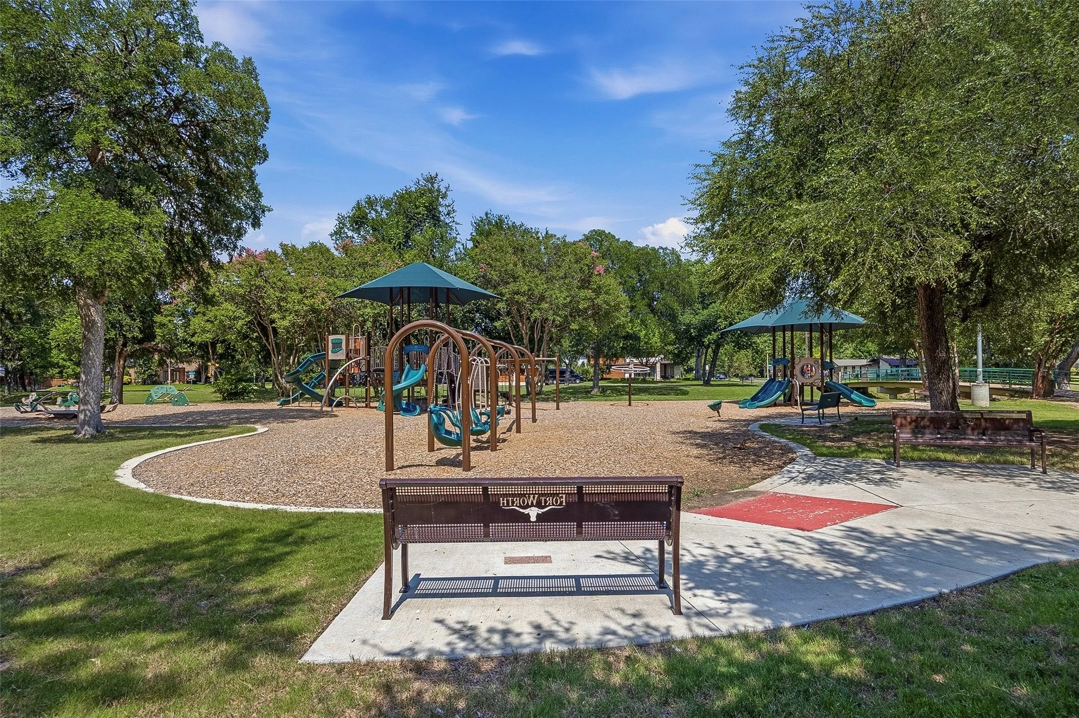 Condominium For Sale in Tarrant County , 4320 Bellaire Drive S 225W, Fort Worth, Texas 76109, 2 Bedroom, 2 Bathroom, Garage spaces, 1,179 Sqft, built in 1968, Price $175,000, mls#21311137, Real Estate Agent in Fort Worth, Homes For Sale in Tarrant county, Homes For Sale in Fort Worth, Realtor in Fort Worth Texas, Real Estate Brokerage Independent Realty Texas, Luminita Cordes Realtor
