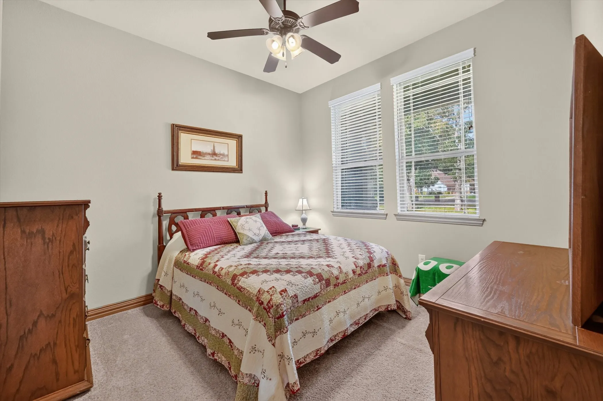 Single Family Residence For Sale in Parker County , 197 Ellis Creek Drive, Weatherford, Texas 76085, 4 Bedroom, 3 Bathroom, 3 Garage spaces, 2,814 Sqft, built in 2014, mls#21314548, Real Estate Agent in Weatherford, Homes For Sale in Parker county, Homes For Sale in Weatherford, Realtor in Weatherford Texas, Real Estate Brokerage Independent Realty Texas, Luminita Cordes Realtor