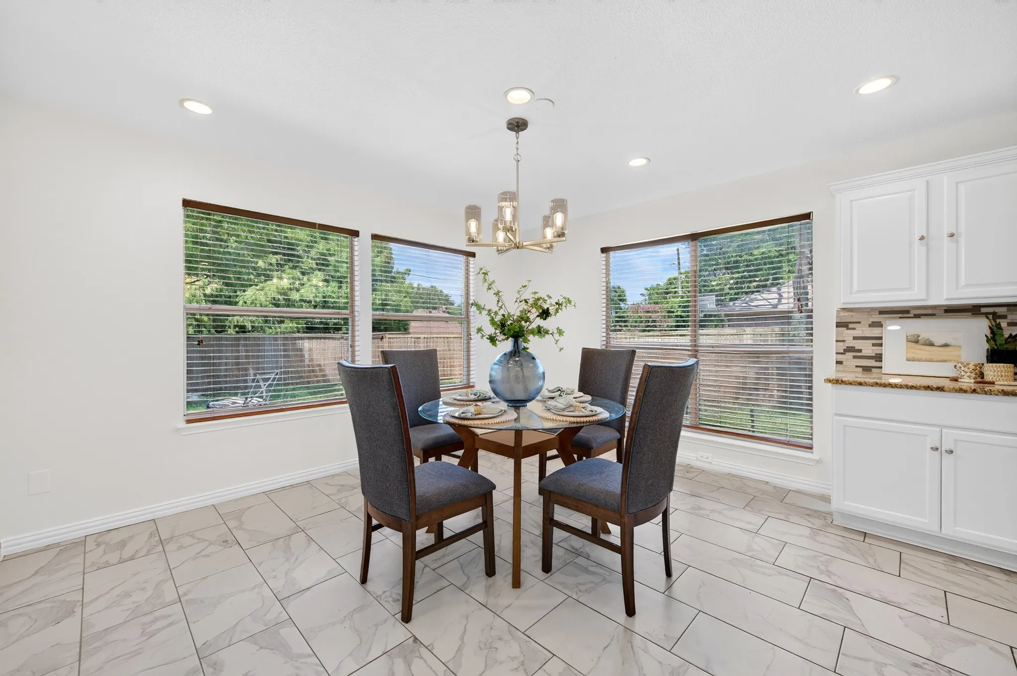 Single Family Residence For Sale in Collin County , 825 Foxwood Lane, Wylie, Texas 75098, 5 Bedroom, 3 Bathroom, 2 Garage spaces, 4,013 Sqft, built in 1995, mls#21311524, Real Estate Agent in Wylie, Homes For Sale in Collin county, Homes For Sale in Wylie, Realtor in Wylie Texas, Real Estate Brokerage Independent Realty Texas, Luminita Cordes Realtor