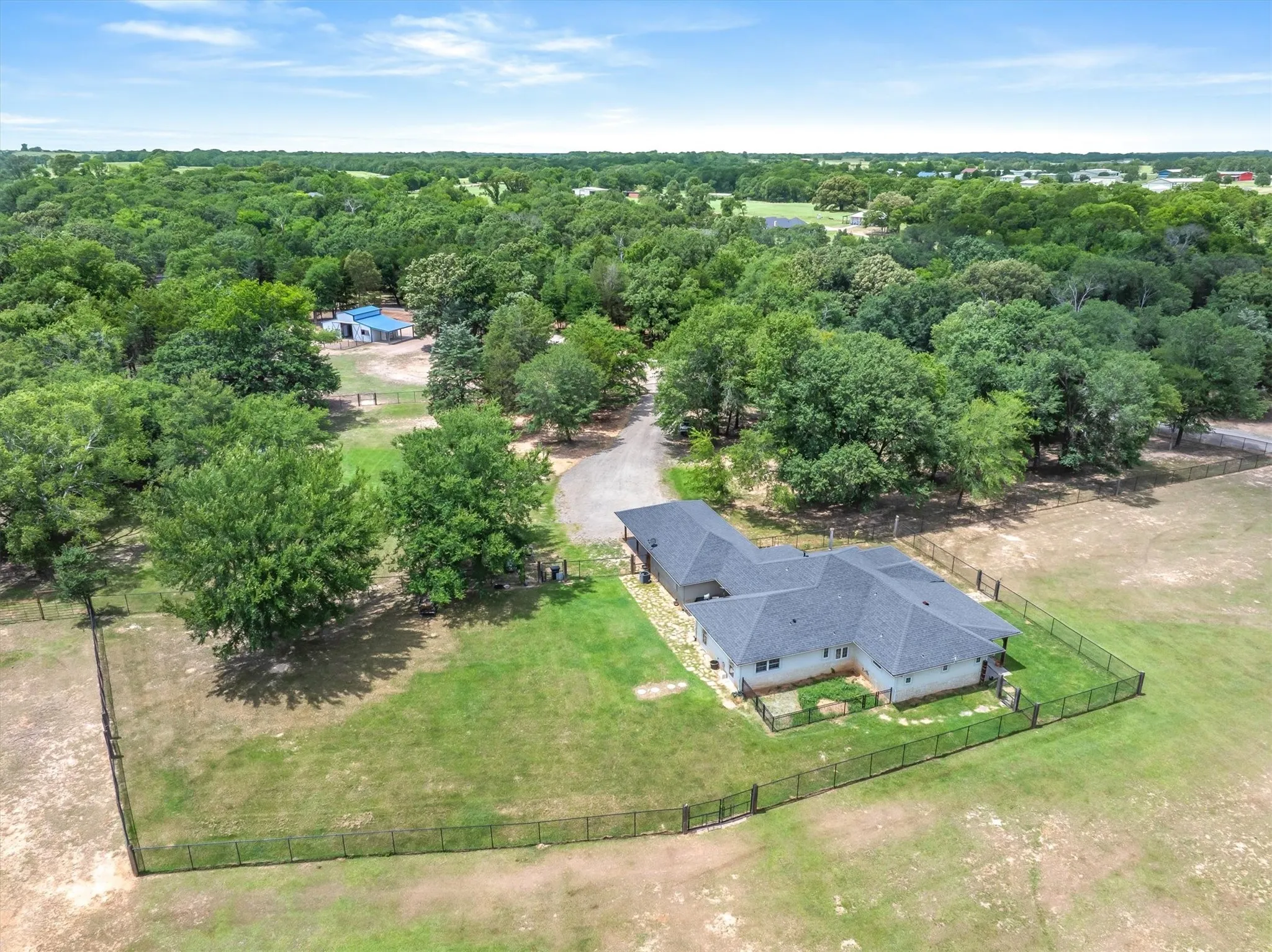 Guest home and barn aerial view