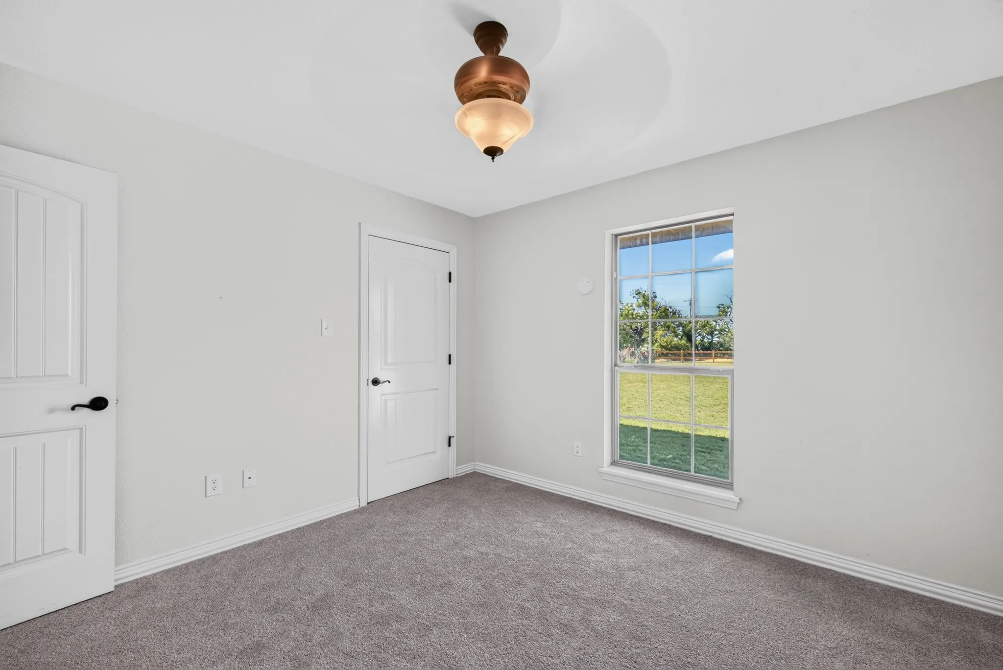 Single Family Residence For Sale in Taylor County , 101 Dollar Bill Drive, Abilene, Texas 79602, 3 Bedroom, 2 Bathroom, 2 Garage spaces, 1,796 Sqft, built in 2007, mls#21315809, Real Estate Agent in Abilene, Homes For Sale in Taylor county, Homes For Sale in Abilene, Realtor in Abilene Texas, Real Estate Brokerage Independent Realty Texas, Luminita Cordes Realtor