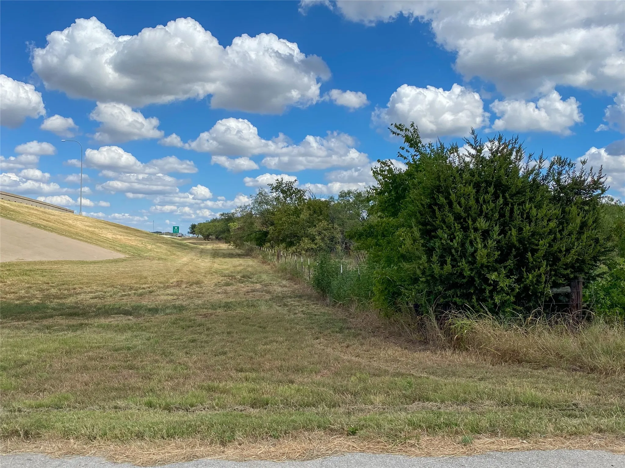 Improved Land For Sale in Johnson County , 1700 Don Lee Road, Cleburne, Texas 76058, 0, 0, Garage spaces, 0 Sqft, built in 2003, mls#21316290, Real Estate Agent in Cleburne, Homes For Sale in Johnson county, Homes For Sale in Cleburne, Realtor in Cleburne Texas, Real Estate Brokerage Independent Realty Texas, Luminita Cordes Realtor