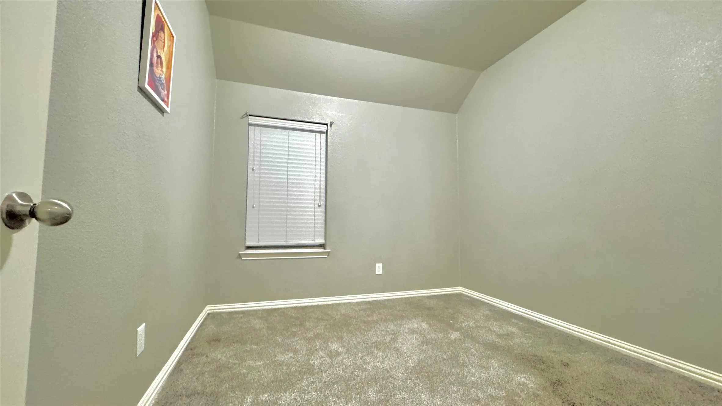 Single Family Residence For Sale in Dallas County , 6440 Parkstone Way, Dallas, Texas 75249, 3 Bedroom, 2 Bathroom, 2 Garage spaces, 1,791 Sqft, built in 2012, mls#21314608, Real Estate Agent in Dallas, Homes For Sale in Dallas county, Homes For Sale in Dallas, Realtor in Dallas Texas, Real Estate Brokerage Independent Realty Texas, Luminita Cordes Realtor