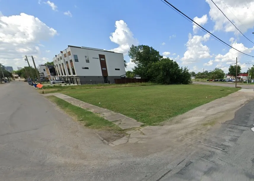 Improved Land For Sale in Dallas County , 2709 Childs Street, Dallas, Texas 75203, 0, 0, Garage spaces, 0 Sqft, built in 0, Price $350,000, mls#21304916, Real Estate Agent in Dallas, Homes For Sale in Dallas county, Homes For Sale in Dallas, Realtor in Dallas Texas, Real Estate Brokerage Independent Realty Texas, Luminita Cordes Realtor