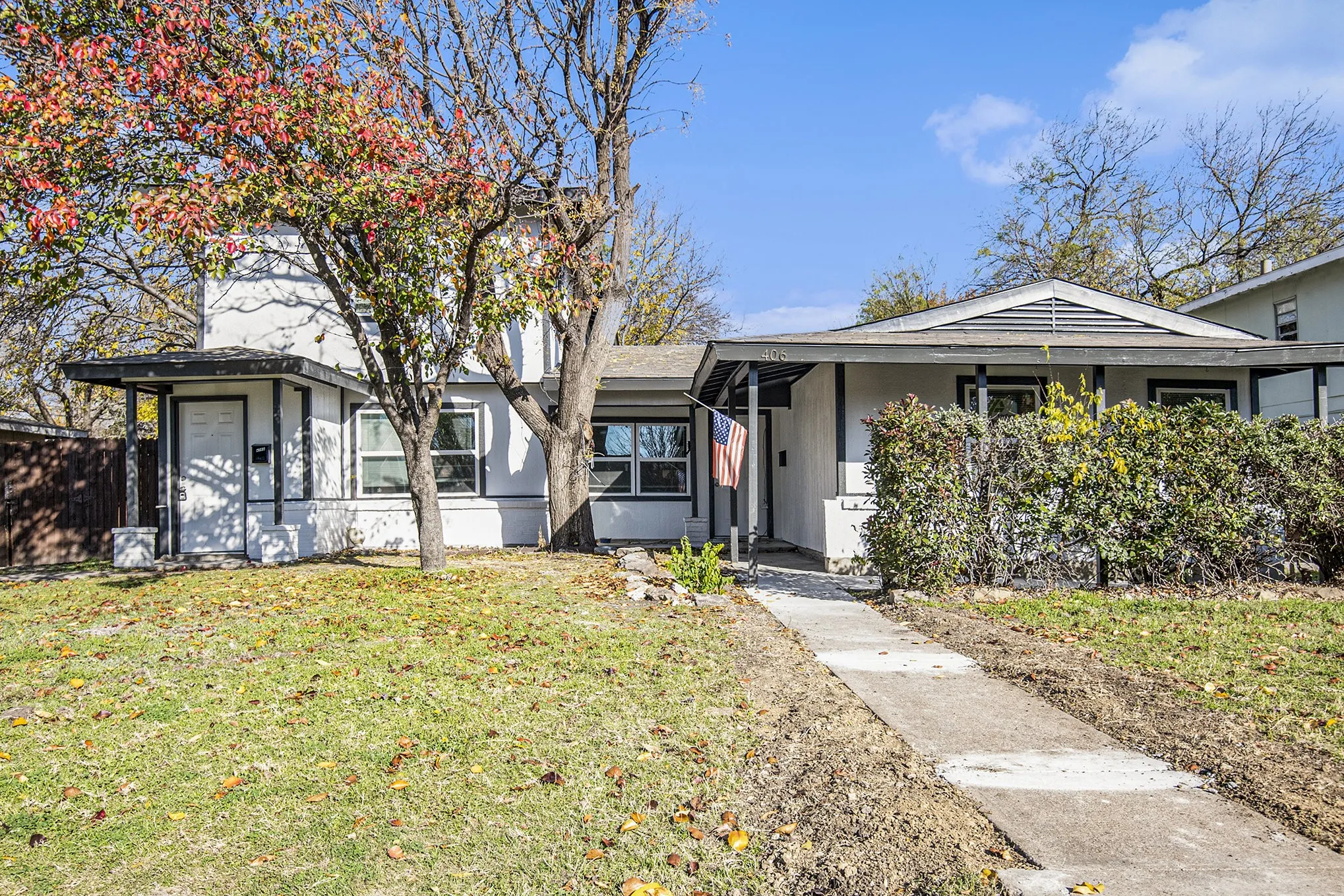 Single Family Residence For Rent in Dallas County , 408 Dawson Circle B, Grand Prairie, Texas 75051, 2 Bedroom, 1 Bathroom, 2 Garage spaces, 800 Sqft, built in 1953, mls#21316407, Real Estate Agent in Grand Prairie, Homes For Rent in Dallas county, Homes For Rent in Grand Prairie, Realtor in Grand Prairie Texas, Real Estate Brokerage Independent Realty Texas, Luminita Cordes Realtor