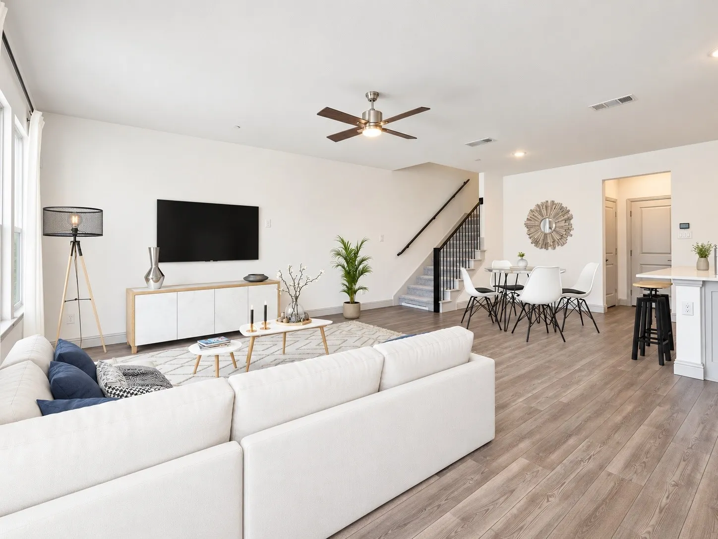 Townhouse For Rent in Collin County , 8980 Samara Street, Frisco, Texas 75035, 3 Bedroom, 3 Bathroom, 2 Garage spaces, 2,035 Sqft, built in 2024, mls#21316413, Real Estate Agent in Frisco, Homes For Rent in Collin county, Homes For Rent in Frisco, Realtor in Frisco Texas, Real Estate Brokerage Independent Realty Texas, Luminita Cordes Realtor