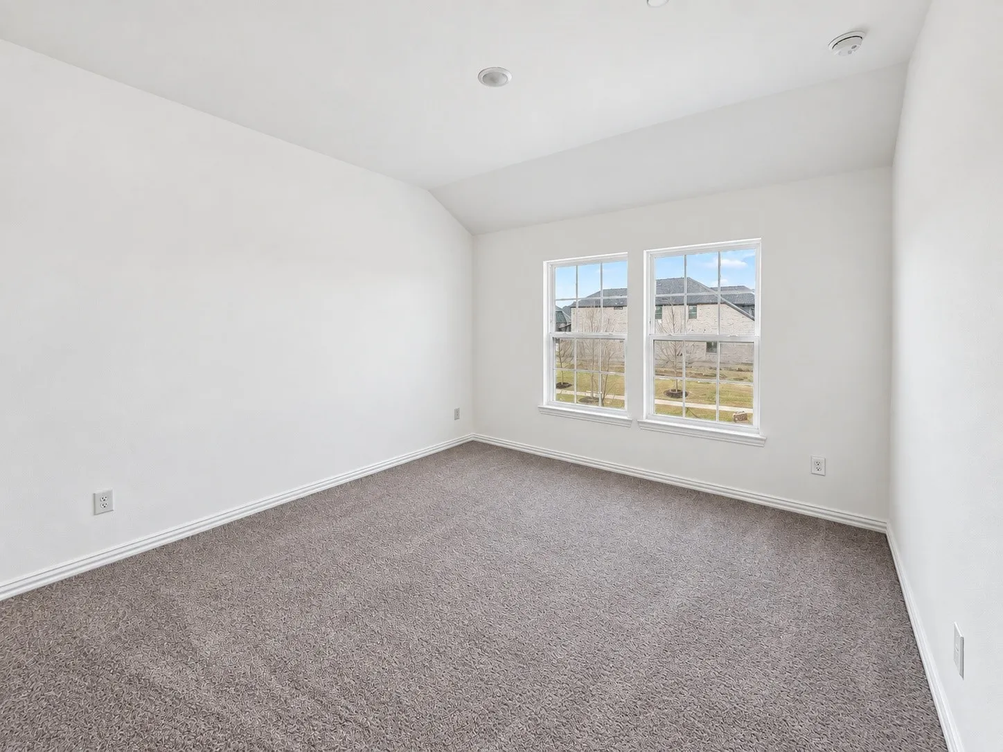 Townhouse For Rent in Collin County , 8980 Samara Street, Frisco, Texas 75035, 3 Bedroom, 3 Bathroom, 2 Garage spaces, 2,035 Sqft, built in 2024, mls#21316413, Real Estate Agent in Frisco, Homes For Rent in Collin county, Homes For Rent in Frisco, Realtor in Frisco Texas, Real Estate Brokerage Independent Realty Texas, Luminita Cordes Realtor