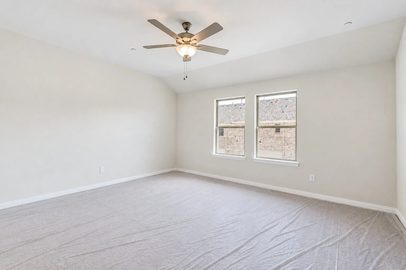 Townhouse For Rent in Collin County , 8980 Samara Street, Frisco, Texas 75035, 3 Bedroom, 3 Bathroom, 2 Garage spaces, 2,035 Sqft, built in 2024, mls#21316413, Real Estate Agent in Frisco, Homes For Rent in Collin county, Homes For Rent in Frisco, Realtor in Frisco Texas, Real Estate Brokerage Independent Realty Texas, Luminita Cordes Realtor