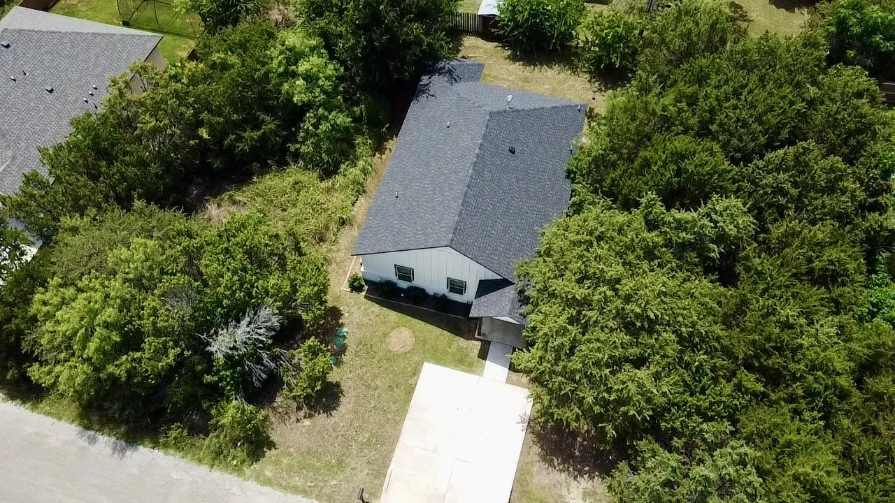 Single Family Residence For Sale in Hood County , 819 Arkansas River Drive, Granbury, Texas 76048, 3 Bedroom, 2 Bathroom, Garage spaces, 1,494 Sqft, built in 2022, Price $250,000, mls#21315478, Real Estate Agent in Granbury, Homes For Sale in Hood county, Homes For Sale in Granbury, Realtor in Granbury Texas, Real Estate Brokerage Independent Realty Texas, Luminita Cordes Realtor