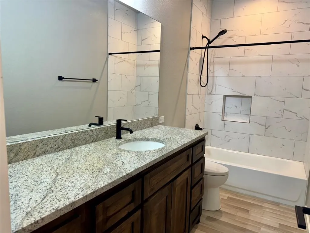 Single Family Residence For Sale in Hood County , 819 Arkansas River Drive, Granbury, Texas 76048, 3 Bedroom, 2 Bathroom, Garage spaces, 1,494 Sqft, built in 2022, Price $250,000, mls#21315478, Real Estate Agent in Granbury, Homes For Sale in Hood county, Homes For Sale in Granbury, Realtor in Granbury Texas, Real Estate Brokerage Independent Realty Texas, Luminita Cordes Realtor