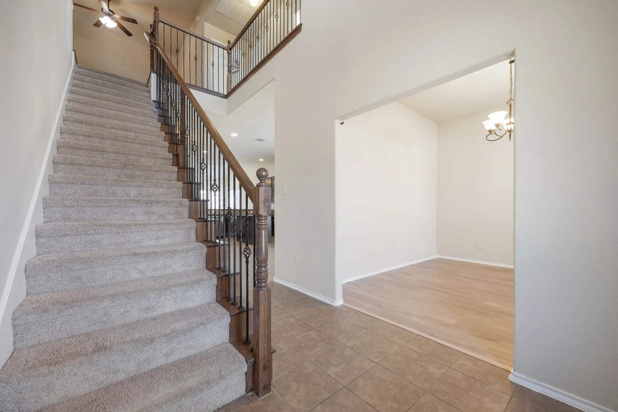 Single Family Residence For Rent in Collin County , 1445 Bateman Lane, Celina, Texas 75009, 4 Bedroom, 4 Bathroom, 2 Garage spaces, 2,743 Sqft, built in 2014, mls#21316439, Real Estate Agent in Celina, Homes For Rent in Collin county, Homes For Rent in Celina, Realtor in Celina Texas, Real Estate Brokerage Independent Realty Texas, Luminita Cordes Realtor