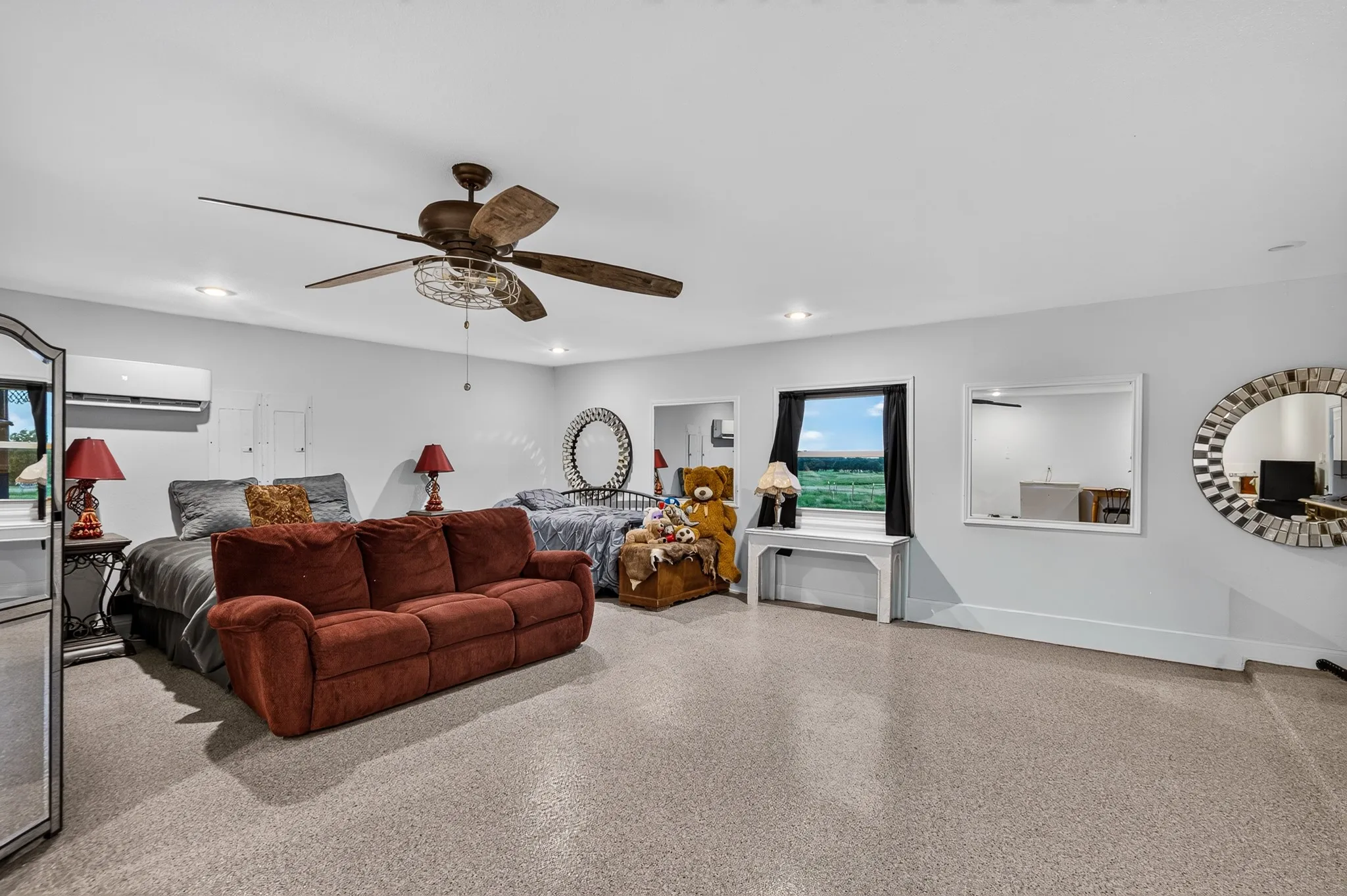 Single Family Residence For Sale in Grayson County , 360 Pop Noah Road, Collinsville, Texas 76233, 4 Bedroom, 5 Bathroom, Garage spaces, 3,537 Sqft, built in 1996, mls#21315751, Real Estate Agent in Collinsville, Homes For Sale in Grayson county, Homes For Sale in Collinsville, Realtor in Collinsville Texas, Real Estate Brokerage Independent Realty Texas, Luminita Cordes Realtor