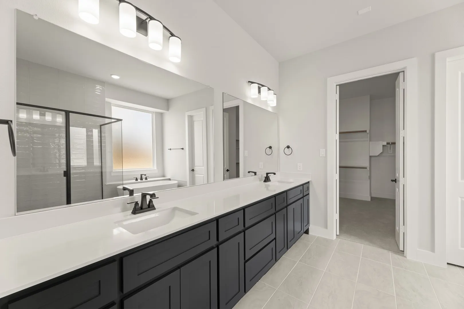 18. 9908 Buckingham - Bath