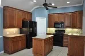 Single Family Residence For Rent in Johnson County , 1104 Linda Drive, Joshua, Texas 76058, 3 Bedrooms, 2 Bathrooms, 2 Garage spaces, 1,731 Sqft, built in 2003, Price $2,100, mls#21316437, Real Estate Agent in Joshua, Homes For Rent in Johnson county, Homes For Rent in Joshua, Realtor in Joshua Texas, Real Estate Brokerage Independent Realty Texas, Luminita Cordes Realtor