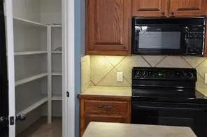 Single Family Residence For Rent in Johnson County , 1104 Linda Drive, Joshua, Texas 76058, 3 Bedrooms, 2 Bathrooms, 2 Garage spaces, 1,731 Sqft, built in 2003, Price $2,100, mls#21316437, Real Estate Agent in Joshua, Homes For Rent in Johnson county, Homes For Rent in Joshua, Realtor in Joshua Texas, Real Estate Brokerage Independent Realty Texas, Luminita Cordes Realtor