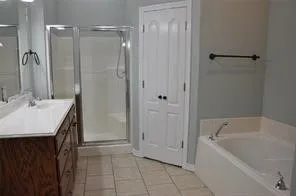 Single Family Residence For Rent in Johnson County , 1104 Linda Drive, Joshua, Texas 76058, 3 Bedrooms, 2 Bathrooms, 2 Garage spaces, 1,731 Sqft, built in 2003, Price $2,100, mls#21316437, Real Estate Agent in Joshua, Homes For Rent in Johnson county, Homes For Rent in Joshua, Realtor in Joshua Texas, Real Estate Brokerage Independent Realty Texas, Luminita Cordes Realtor