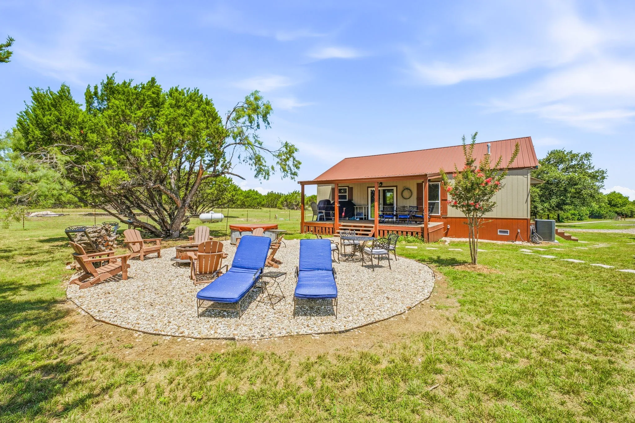 Farm For Sale in Bosque County , 1271 Private 2120 Road, Meridian, Texas 76665, 2 Bedroom, 1 Bathroom, 2 Garage spaces, 1,200 Sqft, built in 2024, mls#21312363, Real Estate Agent in Meridian, Homes For Sale in Bosque county, Homes For Sale in Meridian, Realtor in Meridian Texas, Real Estate Brokerage Independent Realty Texas, Luminita Cordes Realtor