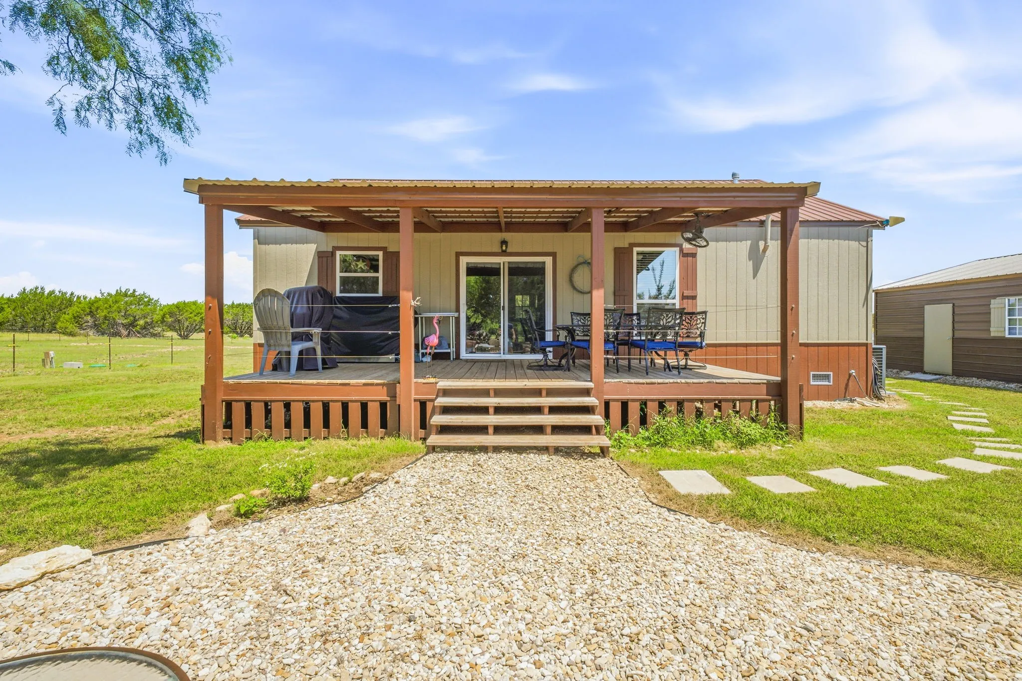 Farm For Sale in Bosque County , 1271 Private 2120 Road, Meridian, Texas 76665, 2 Bedroom, 1 Bathroom, 2 Garage spaces, 1,200 Sqft, built in 2024, mls#21312363, Real Estate Agent in Meridian, Homes For Sale in Bosque county, Homes For Sale in Meridian, Realtor in Meridian Texas, Real Estate Brokerage Independent Realty Texas, Luminita Cordes Realtor