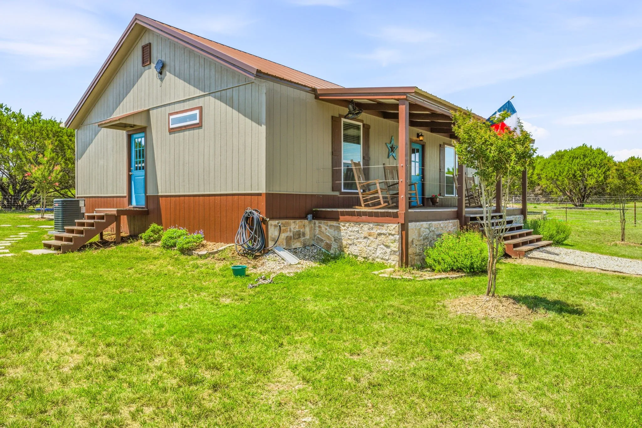 Farm For Sale in Bosque County , 1271 Private 2120 Road, Meridian, Texas 76665, 2 Bedroom, 1 Bathroom, 2 Garage spaces, 1,200 Sqft, built in 2024, mls#21312363, Real Estate Agent in Meridian, Homes For Sale in Bosque county, Homes For Sale in Meridian, Realtor in Meridian Texas, Real Estate Brokerage Independent Realty Texas, Luminita Cordes Realtor