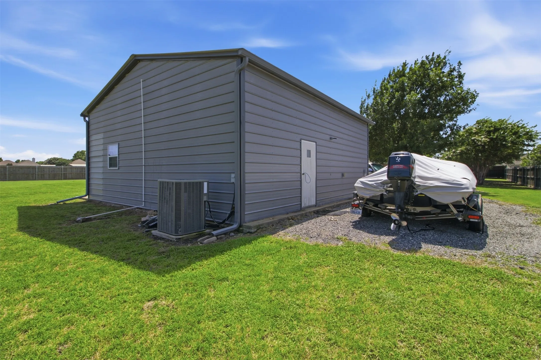 ADU - Detached Living Quarters with Central Air and Heat