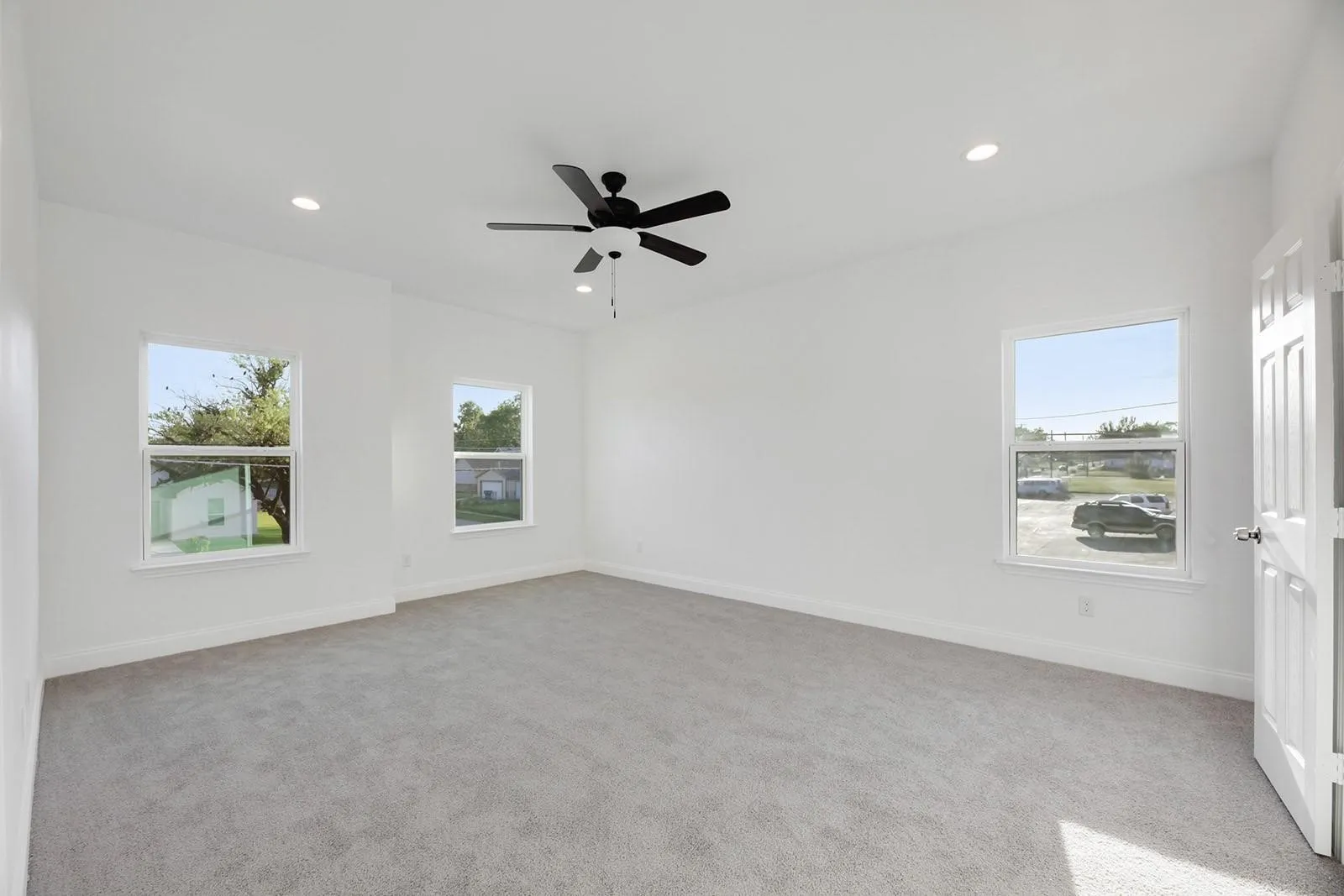 Single Family Residence For Rent in Hunt County , 3720 Washington Street, Greenville, Texas 75401, 3 Bedroom, 3 Bathroom, 1 Garage spaces, 1,917 Sqft, built in 2021, mls#21316504, Real Estate Agent in Greenville, Homes For Rent in Hunt county, Homes For Rent in Greenville, Realtor in Greenville Texas, Real Estate Brokerage Independent Realty Texas, Luminita Cordes Realtor