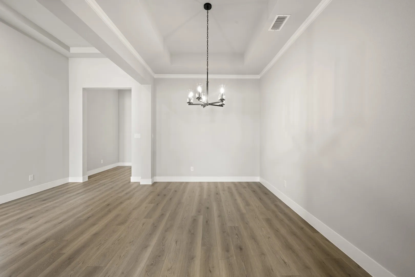 221 Penrose- Dining-1