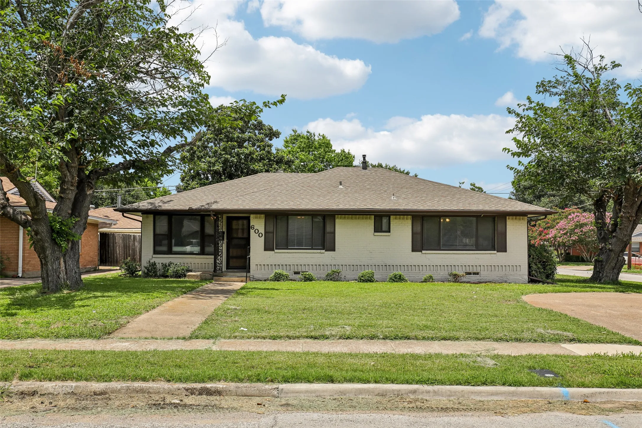 1452 Sq. Ft. 3 Bed, 2 Bath, 2-Car Garage, .224 Acre Lot