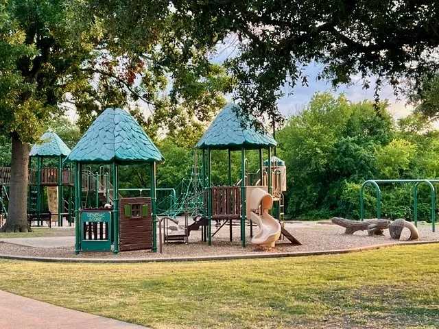 Richardson Heights Park