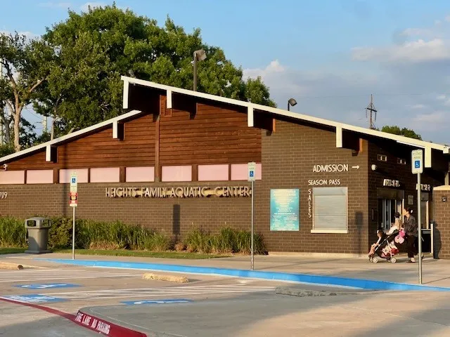 Richardson Heights Park Pool & Aquatic Center