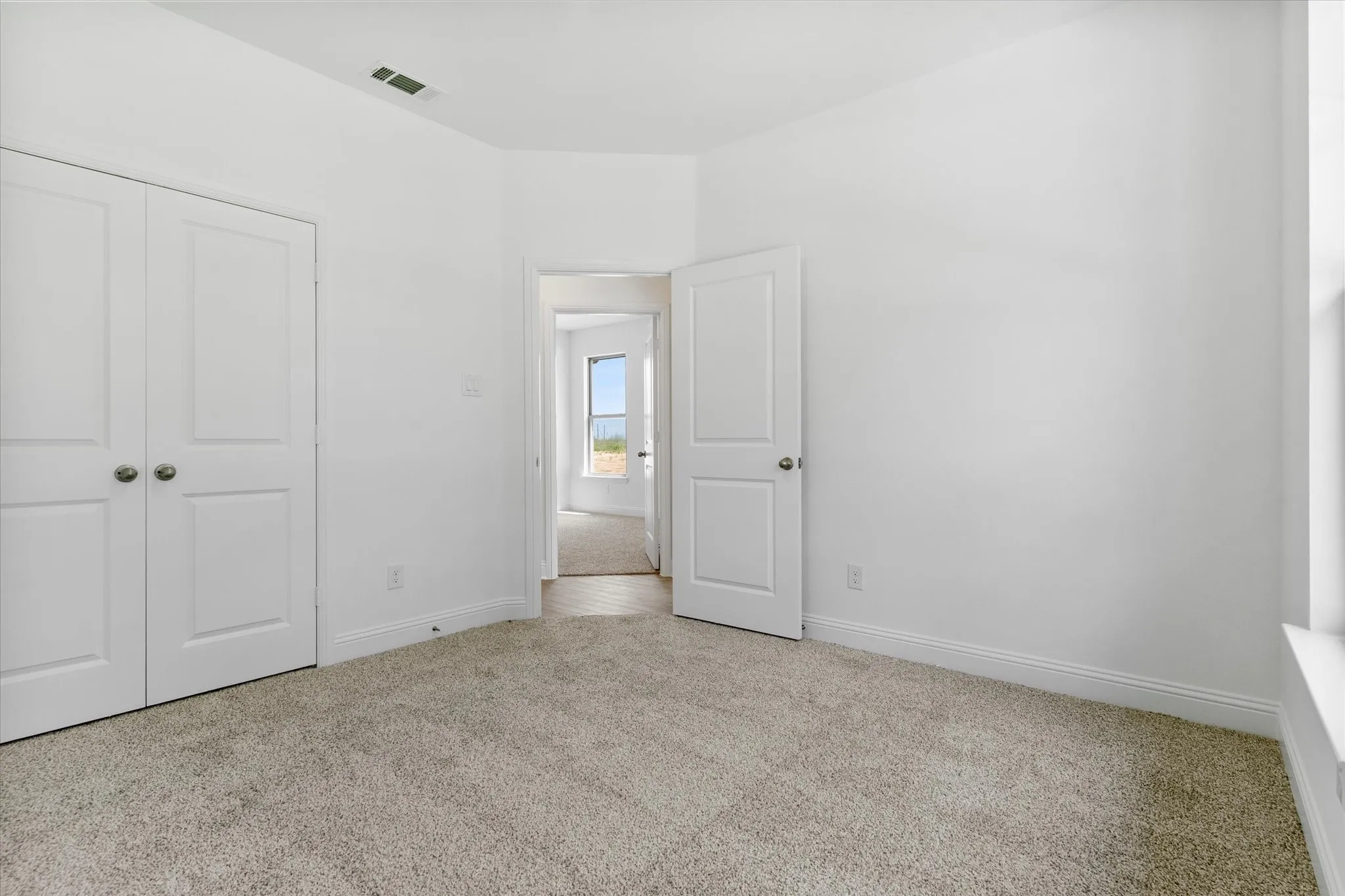 Single Family Residence For Sale in Parker County , 1001 Leo Lane, Poolville, Texas 76487, 4 Bedroom, 2 Bathroom, 2 Garage spaces, 2,142 Sqft, built in 2026, mls#21315291, Real Estate Agent in Poolville, Homes For Sale in Parker county, Homes For Sale in Poolville, Realtor in Poolville Texas, Real Estate Brokerage Independent Realty Texas, Luminita Cordes Realtor