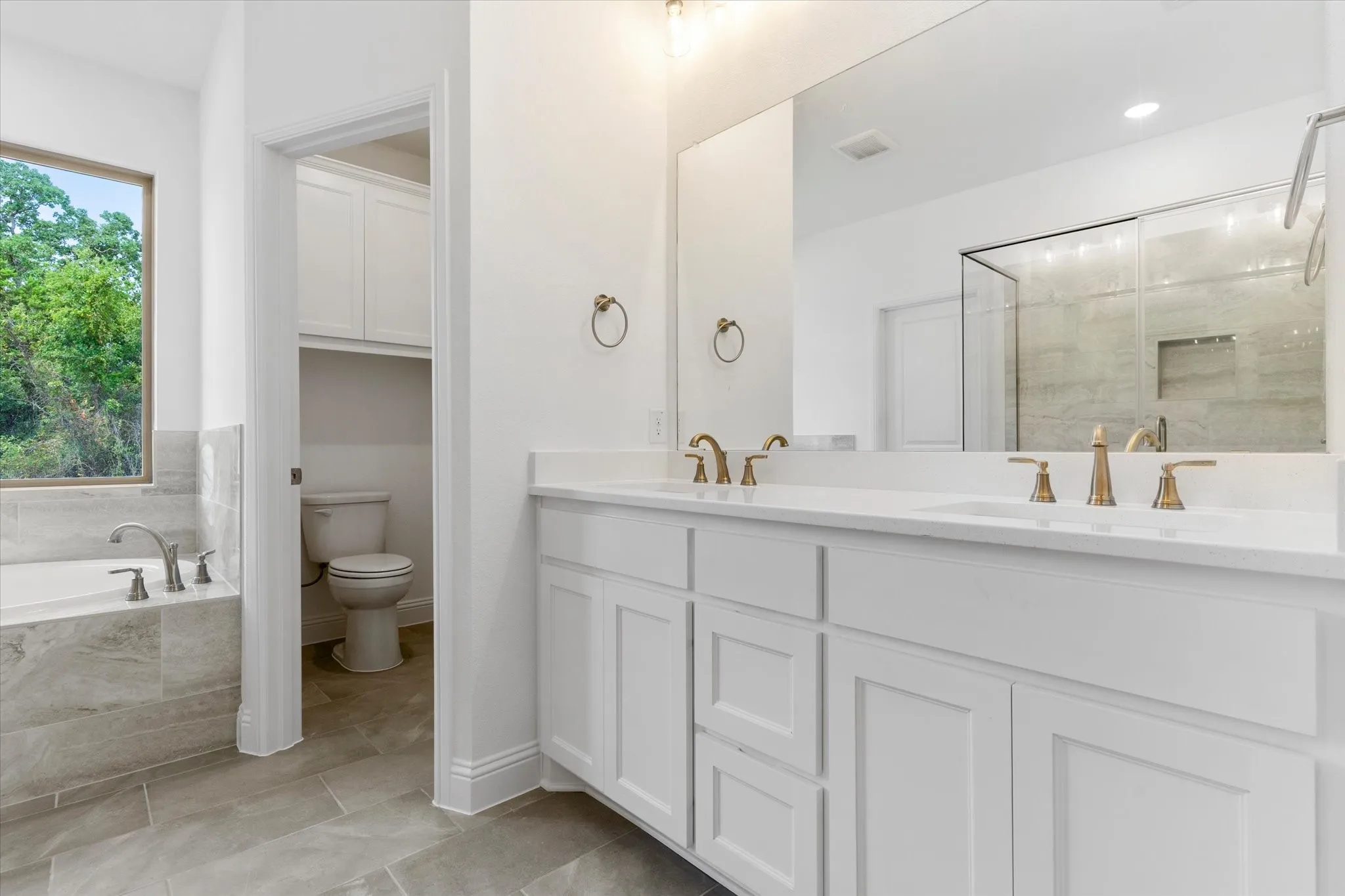 Single Family Residence For Sale in Parker County , 1001 Leo Lane, Poolville, Texas 76487, 4 Bedroom, 2 Bathroom, 2 Garage spaces, 2,142 Sqft, built in 2026, mls#21315291, Real Estate Agent in Poolville, Homes For Sale in Parker county, Homes For Sale in Poolville, Realtor in Poolville Texas, Real Estate Brokerage Independent Realty Texas, Luminita Cordes Realtor