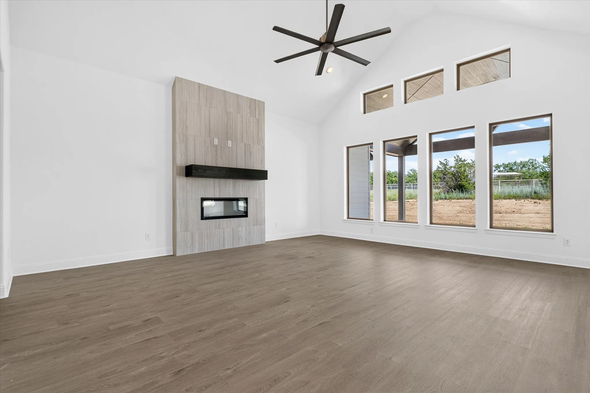 Single Family Residence For Sale in Parker County , 1001 Leo Lane, Poolville, Texas 76487, 4 Bedroom, 2 Bathroom, 2 Garage spaces, 2,142 Sqft, built in 2026, mls#21315291, Real Estate Agent in Poolville, Homes For Sale in Parker county, Homes For Sale in Poolville, Realtor in Poolville Texas, Real Estate Brokerage Independent Realty Texas, Luminita Cordes Realtor