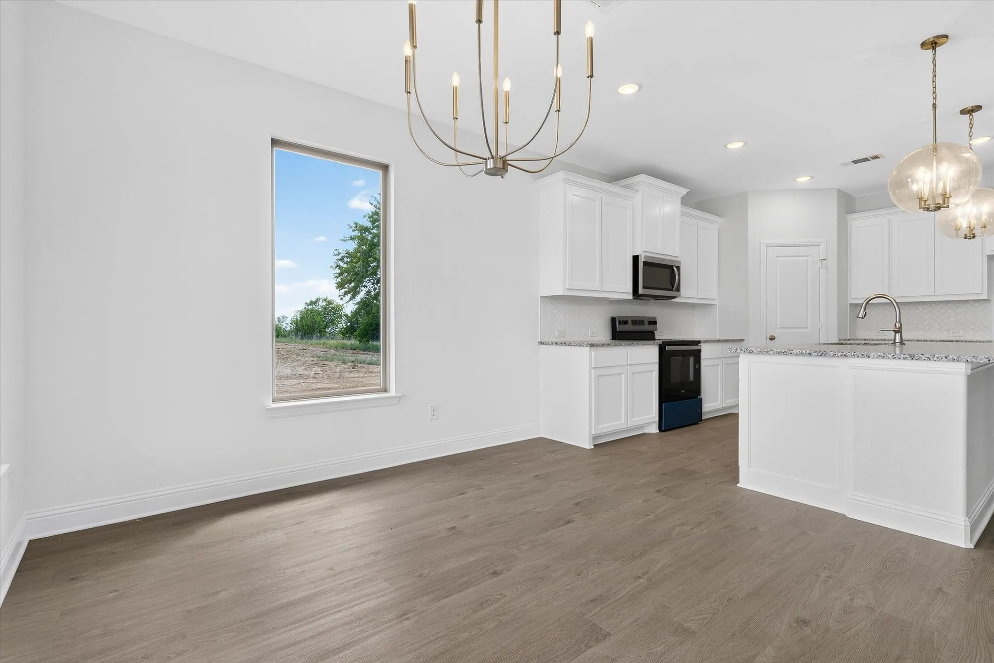 Single Family Residence For Sale in Parker County , 1001 Leo Lane, Poolville, Texas 76487, 4 Bedroom, 2 Bathroom, 2 Garage spaces, 2,142 Sqft, built in 2026, mls#21315291, Real Estate Agent in Poolville, Homes For Sale in Parker county, Homes For Sale in Poolville, Realtor in Poolville Texas, Real Estate Brokerage Independent Realty Texas, Luminita Cordes Realtor
