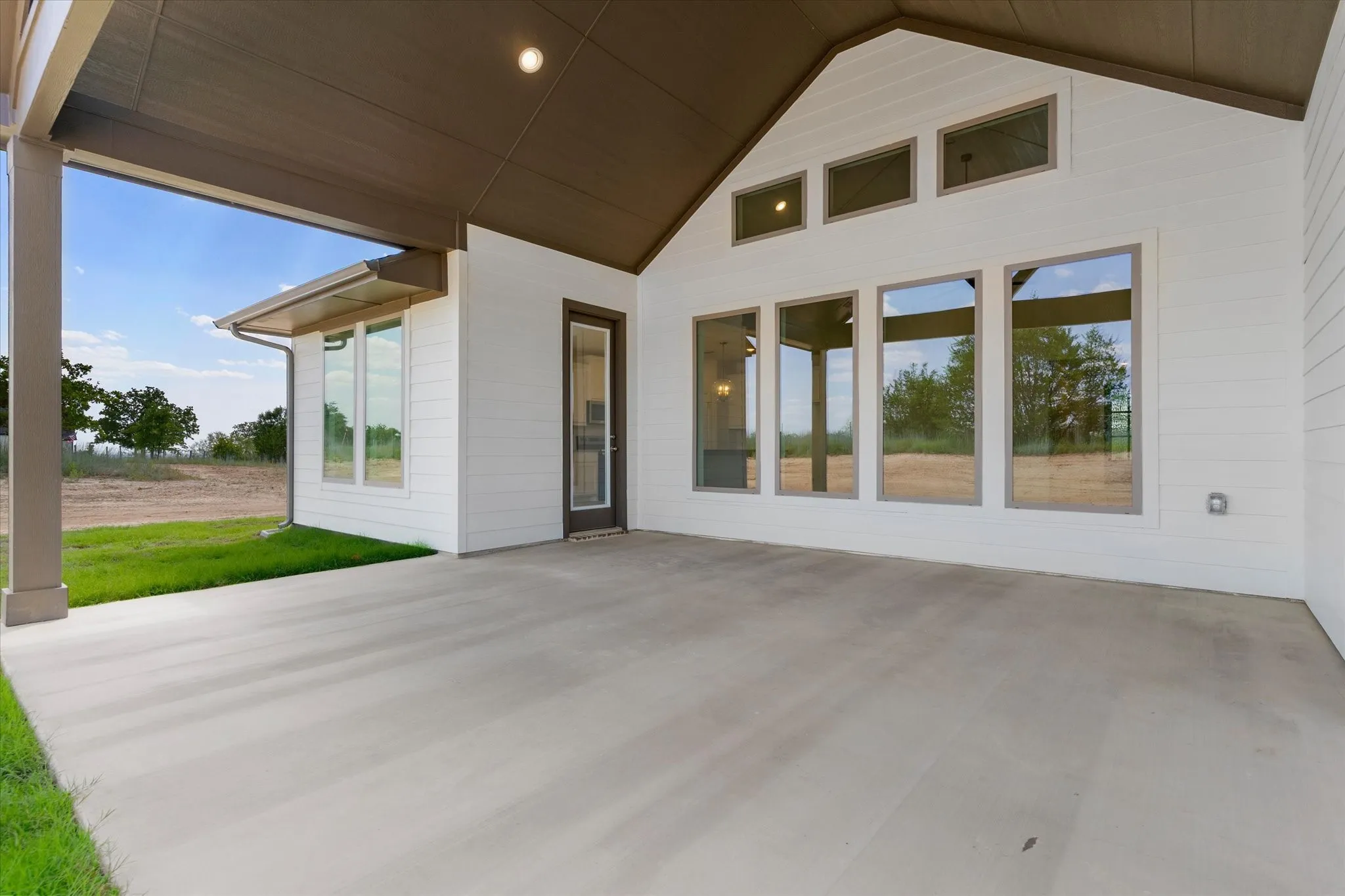 Single Family Residence For Sale in Parker County , 1001 Leo Lane, Poolville, Texas 76487, 4 Bedroom, 2 Bathroom, 2 Garage spaces, 2,142 Sqft, built in 2026, mls#21315291, Real Estate Agent in Poolville, Homes For Sale in Parker county, Homes For Sale in Poolville, Realtor in Poolville Texas, Real Estate Brokerage Independent Realty Texas, Luminita Cordes Realtor