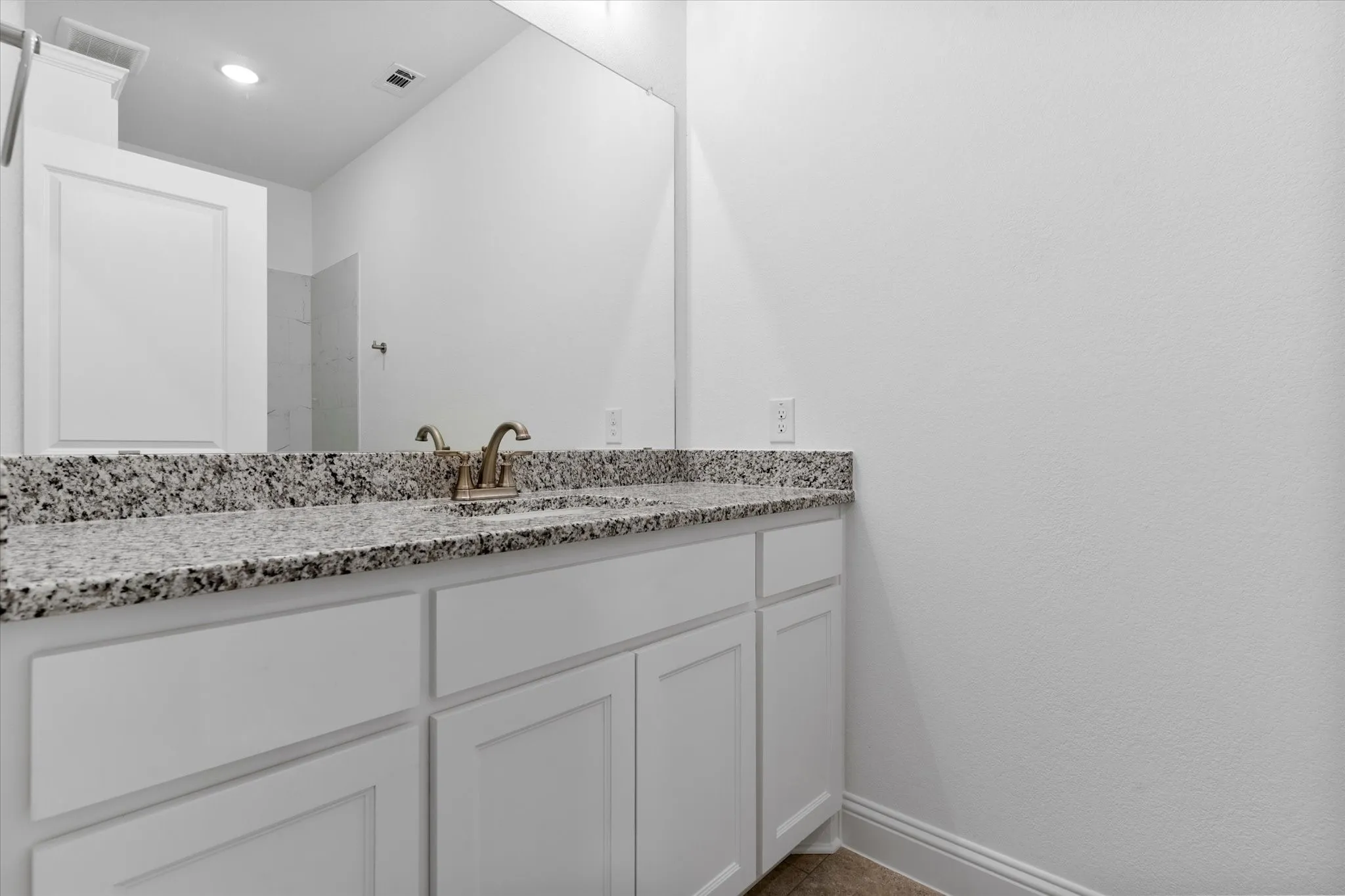 Single Family Residence For Sale in Parker County , 1001 Leo Lane, Poolville, Texas 76487, 4 Bedroom, 2 Bathroom, 2 Garage spaces, 2,142 Sqft, built in 2026, mls#21315291, Real Estate Agent in Poolville, Homes For Sale in Parker county, Homes For Sale in Poolville, Realtor in Poolville Texas, Real Estate Brokerage Independent Realty Texas, Luminita Cordes Realtor