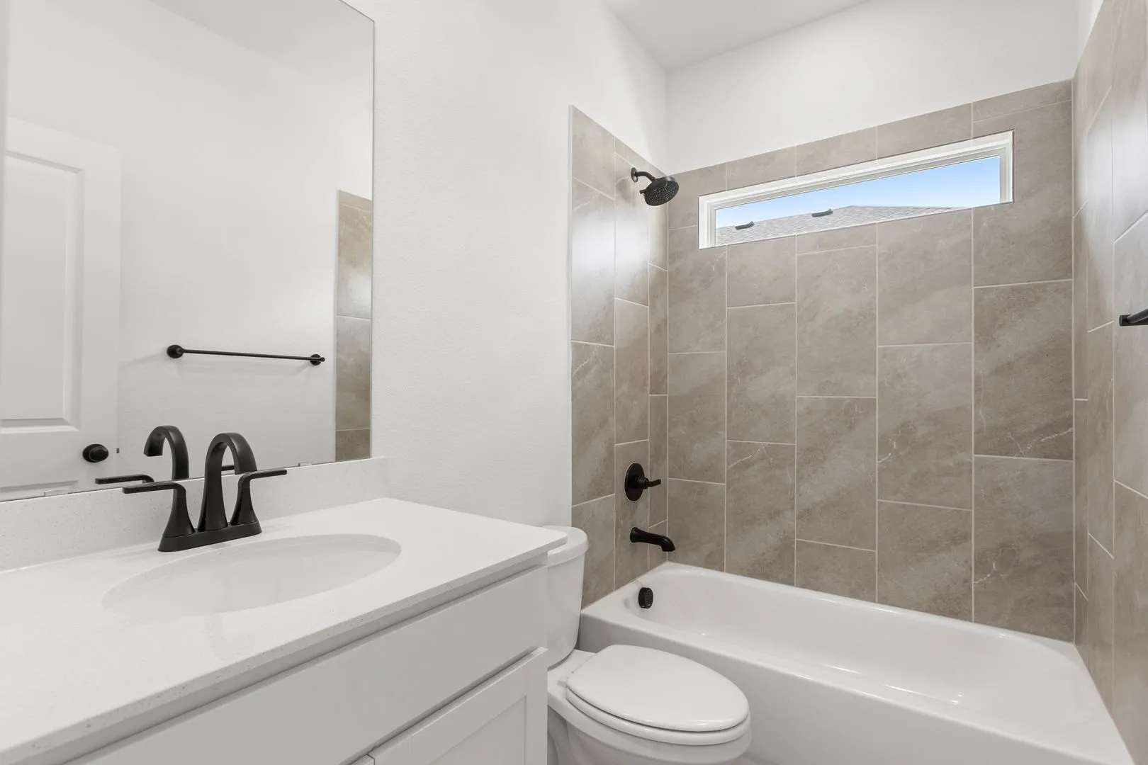 5253 Valkaria-Bathroom-2