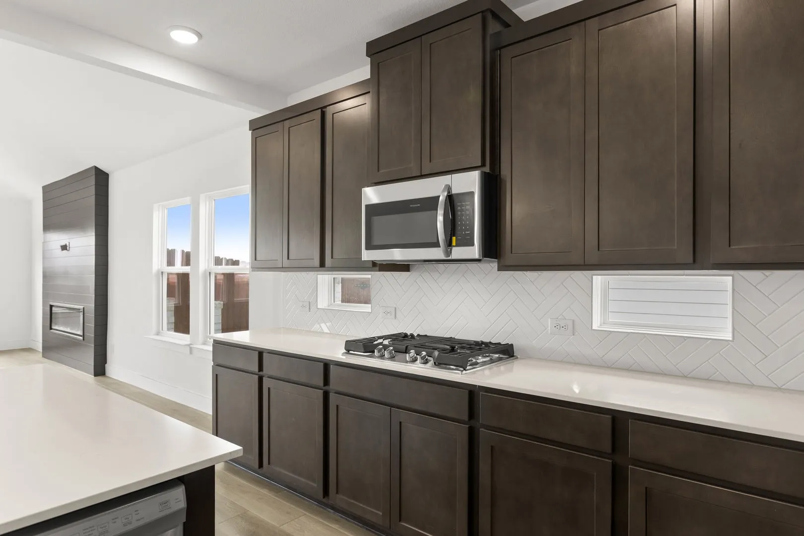 5253 Valkaria-Kitchen-3