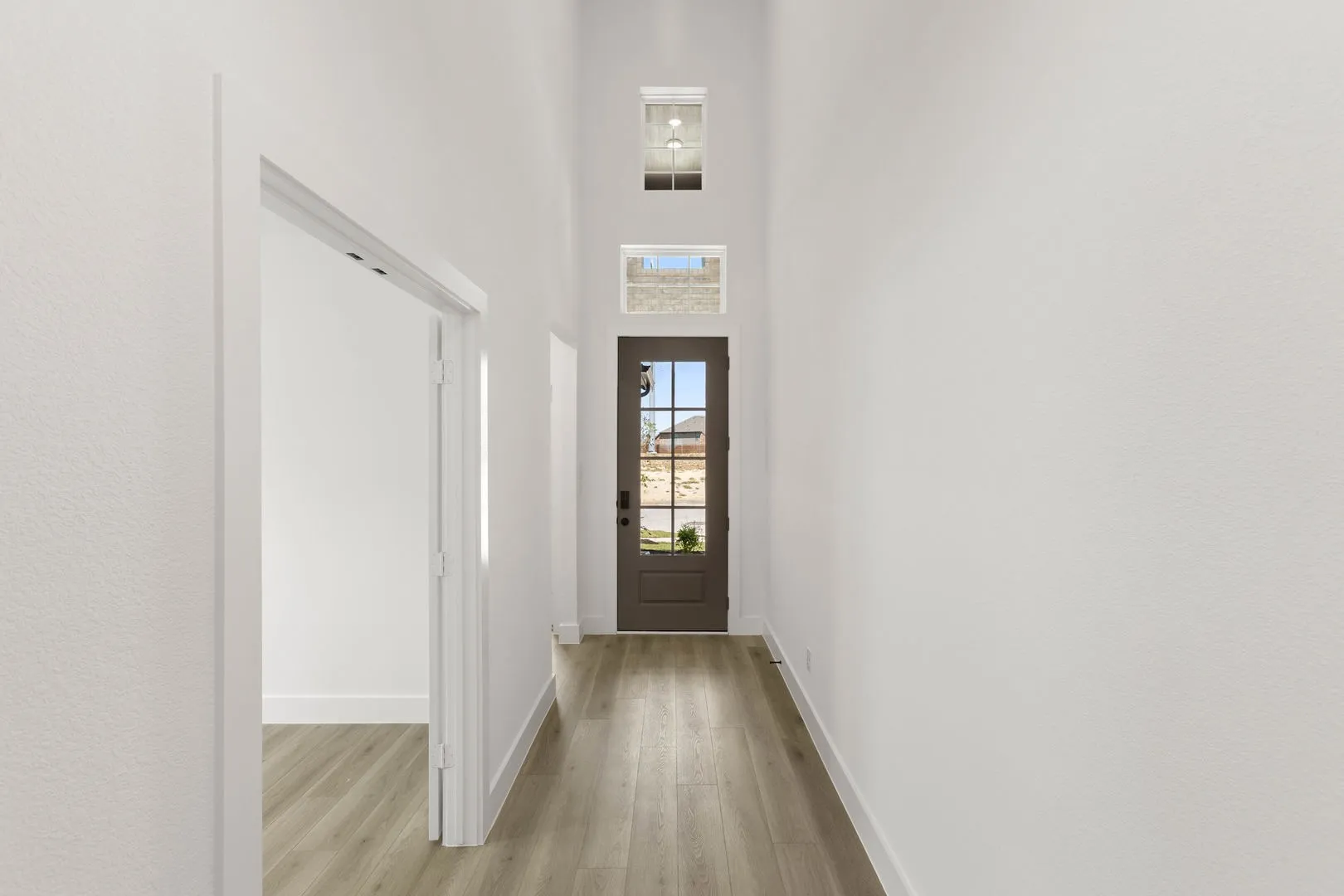 5253 Valkaria-Entry-1