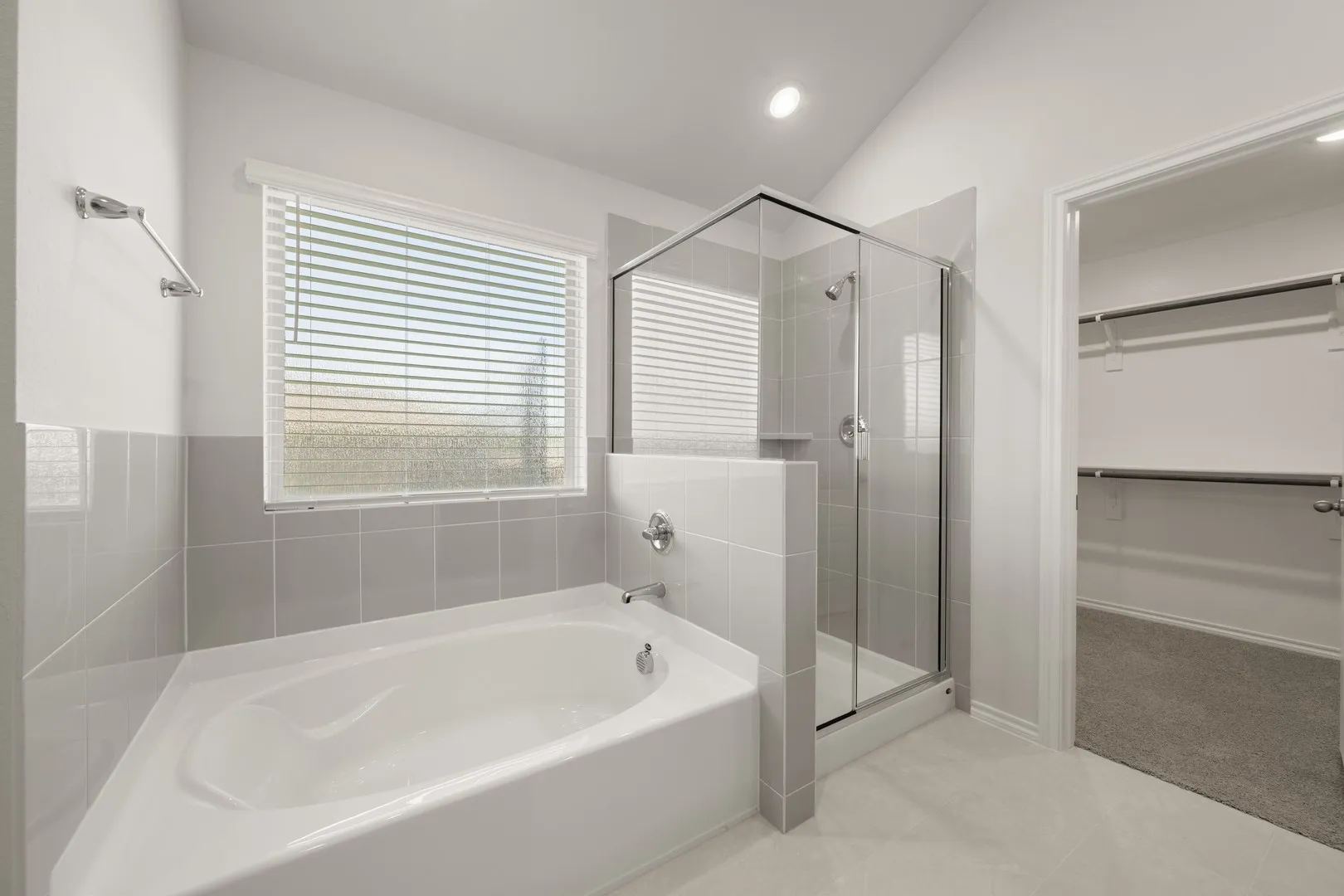 2637 River Bank- Primary Suite-5