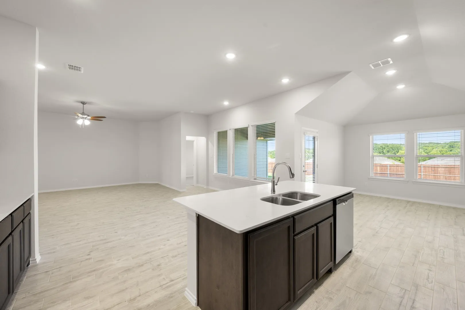 2637 River Bank- Kitchen-4