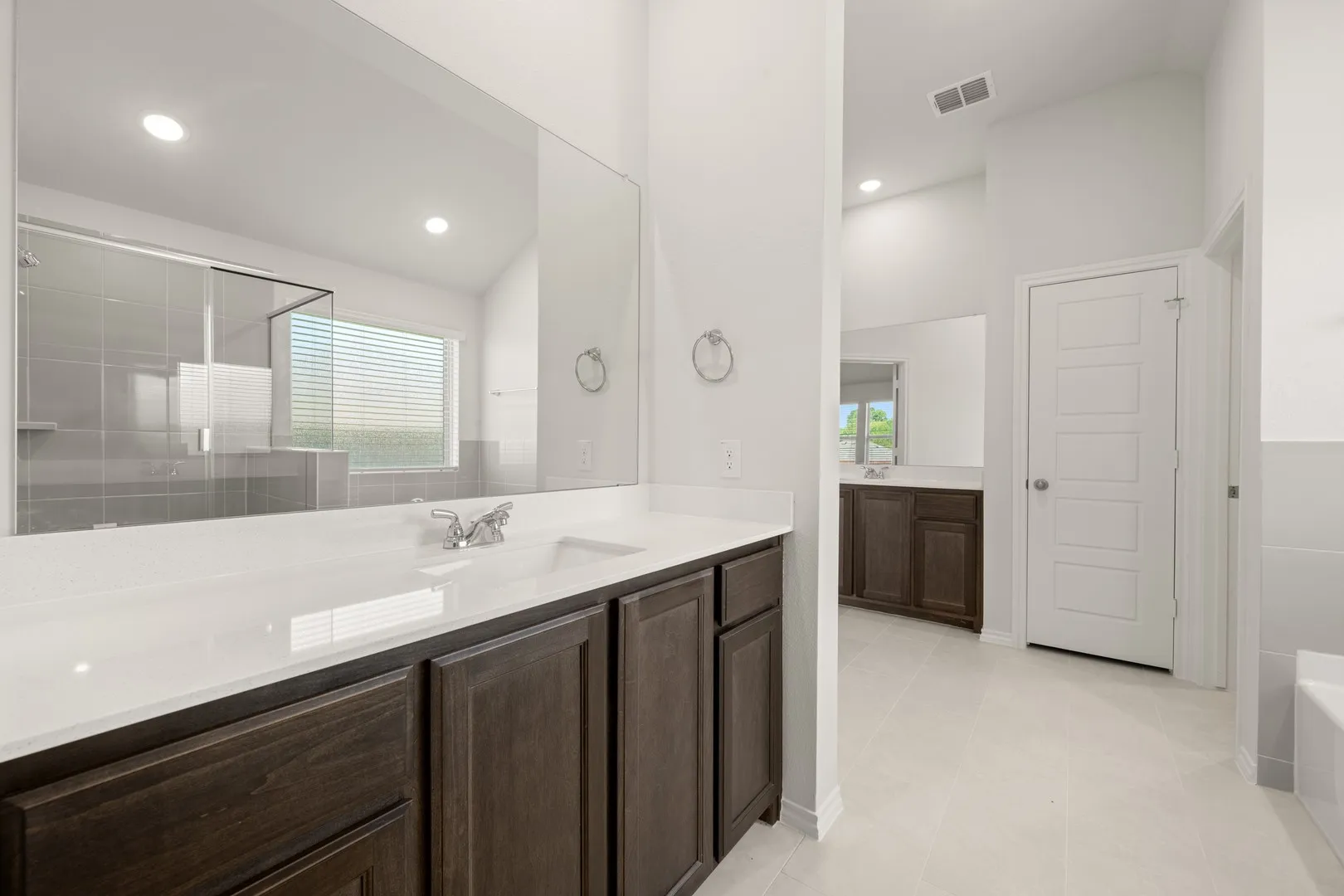 2637 River Bank- Primary Suite-6